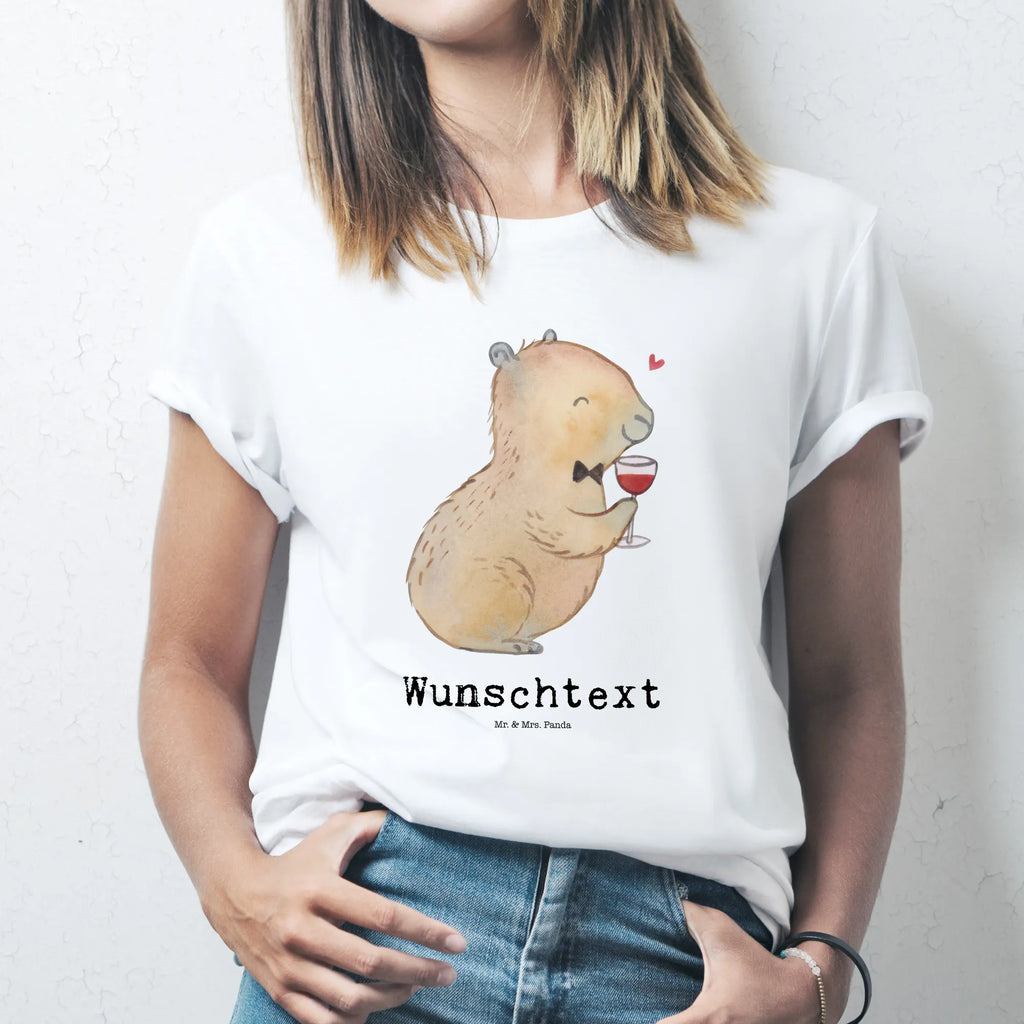 Rozmiar XXL Spersonalizowana koszulka kapibara wino T-Shirt mit Namen, T-Shirt Personalisiert, T-Shirt mit Aufruck, Männer, Frauen, Gute Laune, lustige Sprüche, Tiere, Tiermotive, Weintrinkendes Nagetier, Capybara Kunstwerk, Liebe zum Wein Spruch, Weinliebhaber Geschenk, Panda Handzeichnung, Heiterer Capybara, Adrette Tiere, Capybara Zeichnung, Handgezeichnetes Capybara, Capybara Weinflasche, Geschenk für Weinkenner, Stilvolles Capybara, Wein Spaßbild