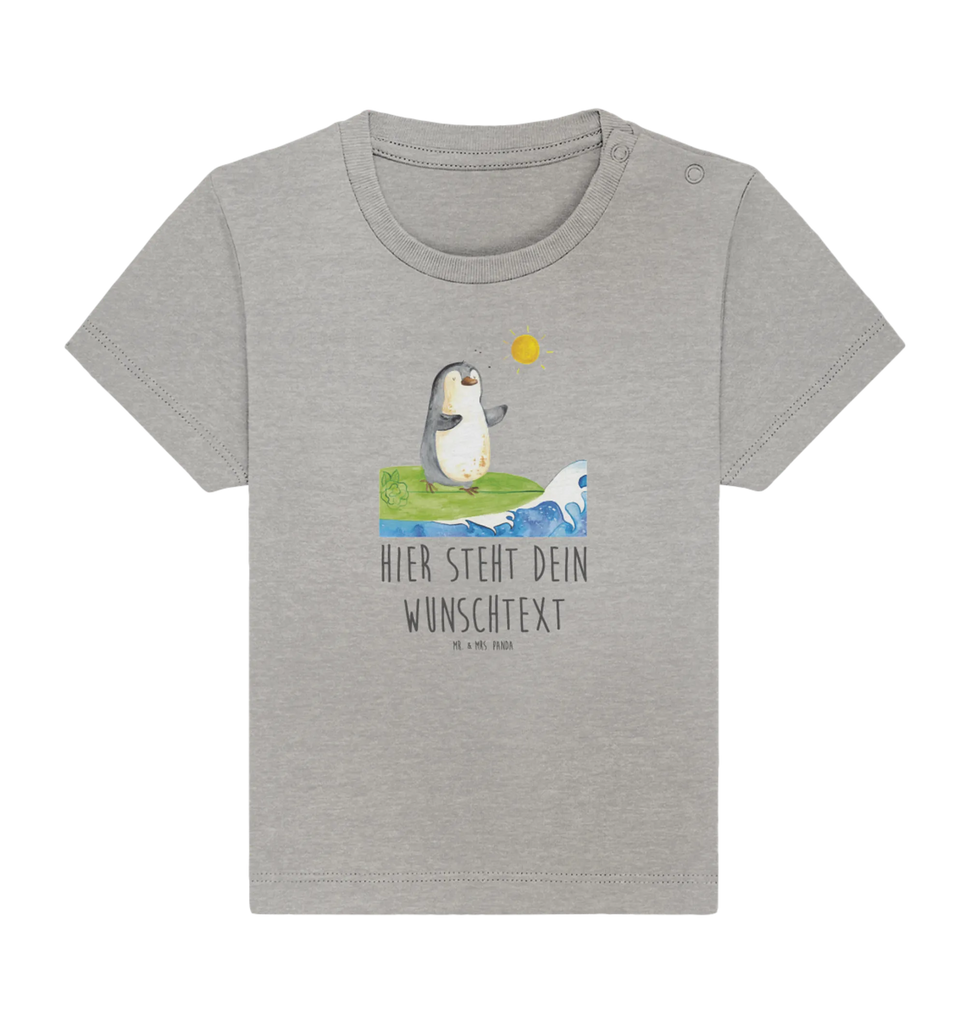 Personalized Baby Shirt Penguin surfer Baby Shirt Grau Mit Wunschname, Modernes Baby Shirt Mit Namen, Baby Shirt Weiß Mit Namen, Baby Shirt Bunt Mit Wunschnamen, Baby Oberteil Mit Namensdruck, Baby Top Mit Namen, Baby Shirt Neutral Mit Namensdruck, Süßes Baby Shirt Mit Wunschnamen, Baby Langarmshirt Mit Wunschnamen, Baby Kurzarmshirt Mit Namen, Baby Pullover Mit Namensgravur, Baby Shirt Pastell Mit Namen, Baby Baumwollshirt Mit Wunschnamen, Personalisierter Baby-Shirt, Baby Shirt Junge Mit Namen, Baby Shirt Geschenk Mit Namen, Baby Shirt Mit Motiv Und Wunschname, Baby Shirt Gestreift Mit Namen, Baby Jerseyshirt Mit Namen, Baby T-Shirt Mit Wunschnamen, Baby Shirt Mit Namen, Baby Shirt Mädchen Mit Wunschname, Baby Shirt Zur Geburt Mit Wunschname, Baby Shirt Mit Aufdruck Und Namen, Baby Bio Shirt Mit Namen, Klassisches Baby Shirt Mit Wunschname, Baby Shirt Erstausstattung Mit Namen, Baby Sweatshirt Mit Namen, Baby Shirt Unisex Mit Namen, Baby Shirt Alltag Mit Namensdruck, Lustiges Baby Shirt Mit Namen, Baby Hemd Mit Wunschname, Pinguin, Wellen, surfen, Hawaii, Urlaub, Pinguine, Portugal, Wellen reiten, Surfer