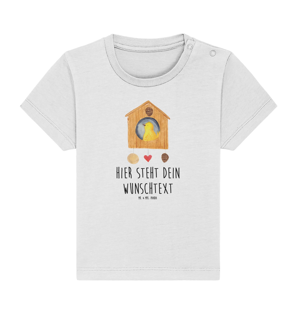 Spersonalizowana koszulka dla niemowląt ptak Dom Baby Shirt Weiß Mit Namen, Baby Shirt Unisex Mit Namen, Baby T-Shirt Mit Wunschnamen, Baby Bio Shirt Mit Namen, Baby Shirt Pastell Mit Namen, Baby Baumwollshirt Mit Wunschnamen, Baby Shirt Alltag Mit Namensdruck, Klassisches Baby Shirt Mit Wunschname, Baby Shirt Bunt Mit Wunschnamen, Baby Shirt Mit Aufdruck Und Namen, Baby Oberteil Mit Namensdruck, Baby Langarmshirt Mit Wunschnamen, Baby Jerseyshirt Mit Namen, Baby Shirt Mit Motiv Und Wunschname, Süßes Baby Shirt Mit Wunschnamen, Baby Shirt Gestreift Mit Namen, Baby Shirt Grau Mit Wunschname, Baby Shirt Junge Mit Namen, Baby Shirt Geschenk Mit Namen, Baby Shirt Mädchen Mit Wunschname, Baby Shirt Neutral Mit Namensdruck, Baby Pullover Mit Namensgravur, Baby Hemd Mit Wunschname, Personalisierter Baby-Shirt, Modernes Baby Shirt Mit Namen, Baby Shirt Mit Namen, Lustiges Baby Shirt Mit Namen, Baby Kurzarmshirt Mit Namen, Baby Sweatshirt Mit Namen, Baby Shirt Erstausstattung Mit Namen, Baby Top Mit Namen, Baby Shirt Zur Geburt Mit Wunschname, Tiermotive, Gute Laune, lustige Sprüche, Tiere, Zuhause, unser Haus, Home sweet home, Wohnung, Haus, Eigenheim, Nest, Vogel, Familie, Vögel, Vogelhaus, Lieblingsort, Vogelhäuschen, Castle