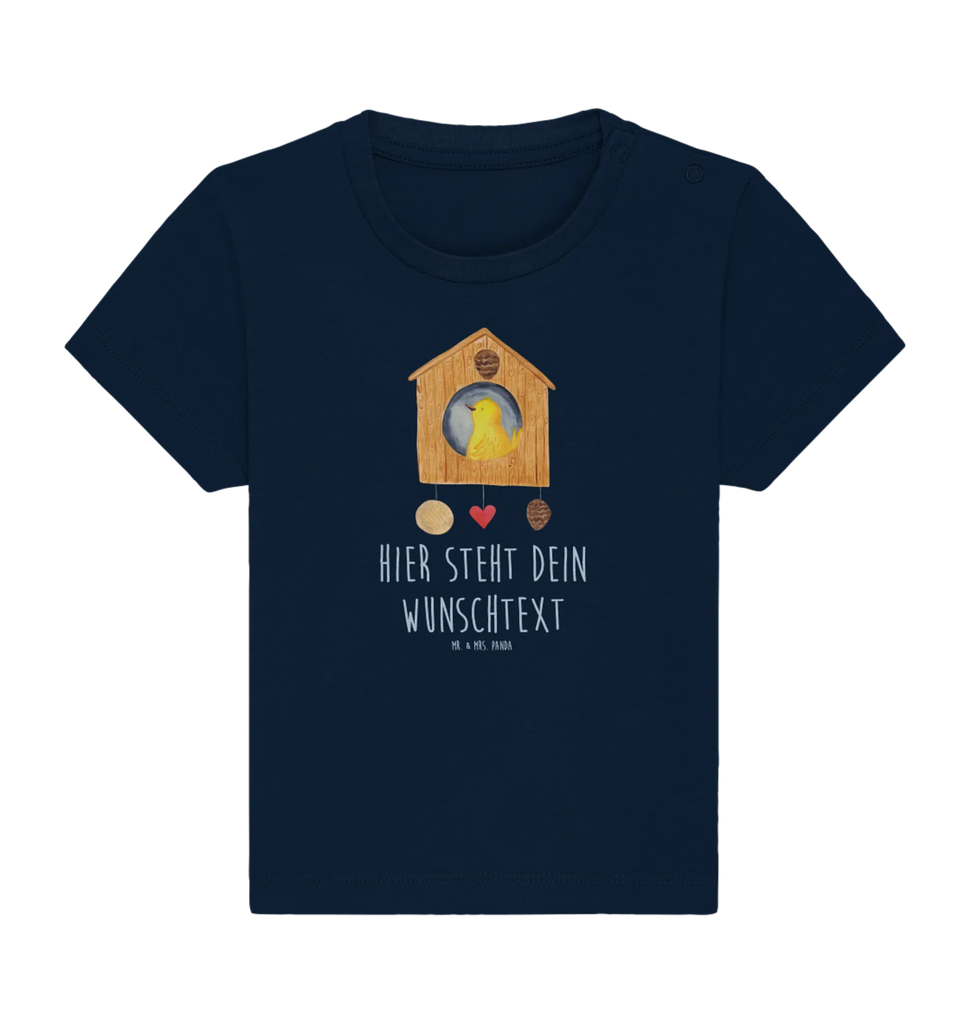 Personalized Baby Shirt birdhouse Home Modernes Baby Shirt Mit Namen, Baby Shirt Weiß Mit Namen, Baby Shirt Mit Aufdruck Und Namen, Baby Shirt Mit Motiv Und Wunschname, Baby Baumwollshirt Mit Wunschnamen, Lustiges Baby Shirt Mit Namen, Klassisches Baby Shirt Mit Wunschname, Baby Shirt Zur Geburt Mit Wunschname, Baby Shirt Grau Mit Wunschname, Baby Oberteil Mit Namensdruck, Baby Shirt Pastell Mit Namen, Baby Shirt Mit Namen, Baby Shirt Unisex Mit Namen, Baby Shirt Alltag Mit Namensdruck, Baby Shirt Bunt Mit Wunschnamen, Baby Sweatshirt Mit Namen, Baby Shirt Geschenk Mit Namen, Baby Shirt Junge Mit Namen, Baby Shirt Neutral Mit Namensdruck, Baby Hemd Mit Wunschname, Baby Top Mit Namen, Baby T-Shirt Mit Wunschnamen, Baby Shirt Gestreift Mit Namen, Baby Shirt Erstausstattung Mit Namen, Süßes Baby Shirt Mit Wunschnamen, Personalisierter Baby-Shirt, Baby Jerseyshirt Mit Namen, Baby Langarmshirt Mit Wunschnamen, Baby Shirt Mädchen Mit Wunschname, Baby Pullover Mit Namensgravur, Baby Kurzarmshirt Mit Namen, Baby Bio Shirt Mit Namen, Tiere, Lustige Sprüche, Gute Laune, Tiermotive, Vogel, Hausbau, Umzug, Einzugsgeschenk, Einzug, Vogelhaus, Geschenk, Haus, Home Sweet Home