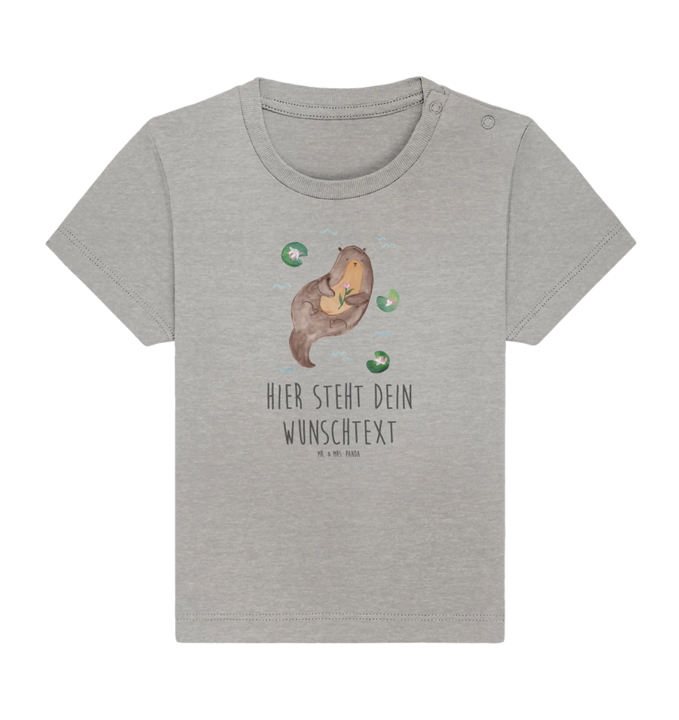 Spersonalizowana koszulka dla niemowląt wydra lilia wodna Baby Shirt Neutral Mit Namensdruck, Baby Shirt Unisex Mit Namen, Baby Shirt Mit Motiv Und Wunschname, Klassisches Baby Shirt Mit Wunschname, Baby Shirt Erstausstattung Mit Namen, Baby Bio Shirt Mit Namen, Baby Shirt Mädchen Mit Wunschname, Baby Baumwollshirt Mit Wunschnamen, Modernes Baby Shirt Mit Namen, Baby Shirt Grau Mit Wunschname, Baby Top Mit Namen, Baby Sweatshirt Mit Namen, Baby Shirt Geschenk Mit Namen, Lustiges Baby Shirt Mit Namen, Baby Shirt Mit Aufdruck Und Namen, Baby Pullover Mit Namensgravur, Baby Jerseyshirt Mit Namen, Baby Hemd Mit Wunschname, Baby Shirt Zur Geburt Mit Wunschname, Baby Shirt Alltag Mit Namensdruck, Personalisierter Baby-Shirt, Baby Shirt Bunt Mit Wunschnamen, Baby Shirt Gestreift Mit Namen, Baby Langarmshirt Mit Wunschnamen, Baby Shirt Pastell Mit Namen, Baby Shirt Mit Namen, Baby Kurzarmshirt Mit Namen, Baby Shirt Junge Mit Namen, Baby Oberteil Mit Namensdruck, Baby T-Shirt Mit Wunschnamen, Baby Shirt Weiß Mit Namen, Süßes Baby Shirt Mit Wunschnamen, Fischotter, Otter, Seeotter, Otter Seeotter See Otter