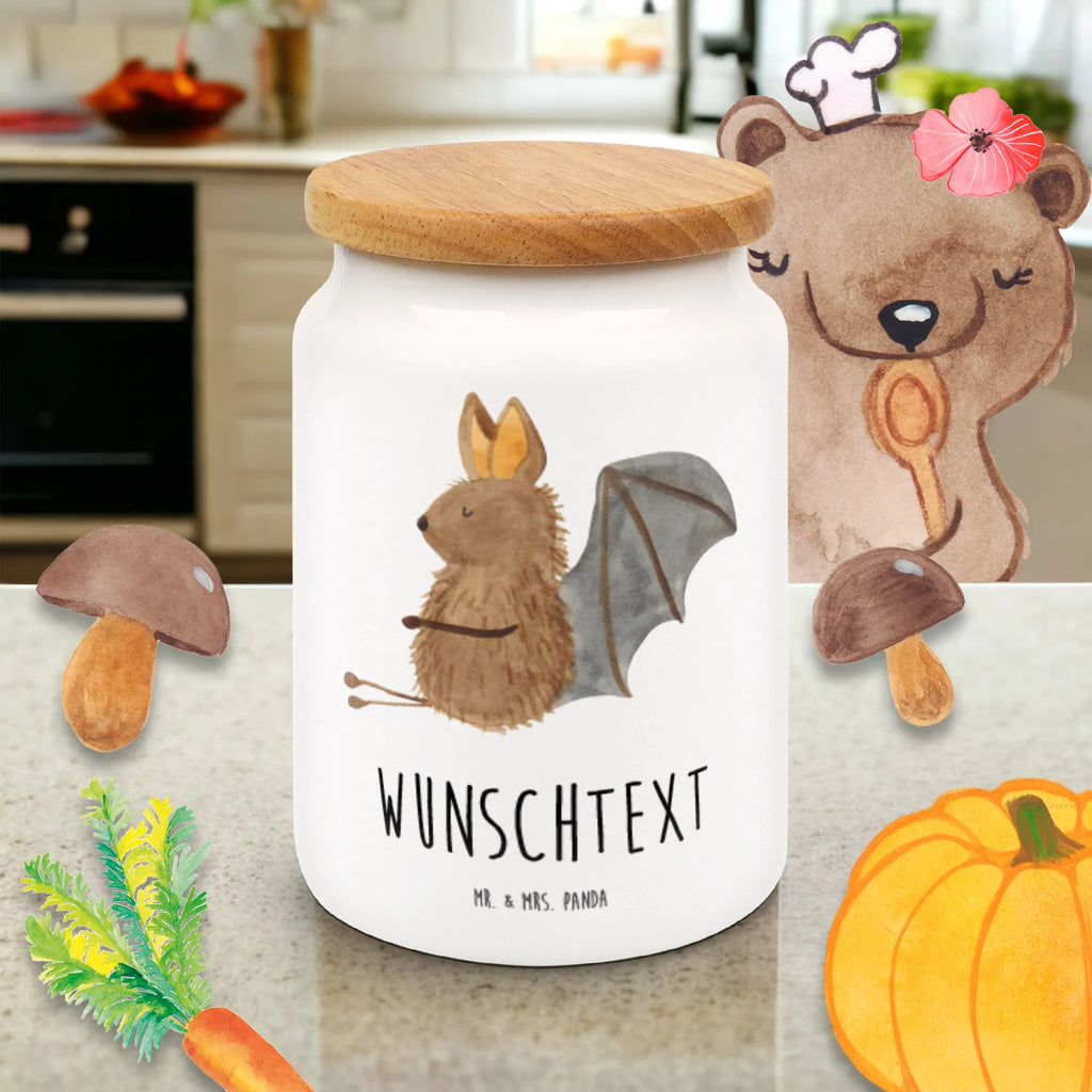 Personalisierte Vorratsdose Fledermaus Sitzen Vorratsdose Mit Motiv Und Name, Vorratsdose Küche Personalisiert, Küchenbox Mit Wunschtext, Aufbewahrungsdose Mit Wunschtext, Vorratsdose Mit Beschriftung, Vorratsdose Mit Eigenem Text, Frischhaltedose Mit Namen, Vorratsbehälter Mit Gravur, Vorratsdose Mit Wunschnamen, Vorratsdose Selbst Gestalten, Vorratsdose Geschenk Personalisiert, Vorratsdose Personalisiert, Werbegeschenk mit Namen, Vorratsdose Mit Etikett, Aufbewahrungsdose Personalisiert, Vorratsdose Mit Personalisierung, Vorratsdose Mit Namen, Aufbewahrungsdose Mit Namen, Personaliserte Vorratsdose, Vorratsdose Mit Gravur, Vorratsglas Mit Wunschtext, Vorratsdose Mit Aufdruck, Personalisierte Aufbewahrungsdose, Vorratsdose Mit Wunschtext, Vorratsdose Mit Wunschdesign, Vorratsdose Mit Spruch, Individuelle Vorratsdose, Tiermotive, Gute Laune, lustige Sprüche, Tiere, Fledermaus, Motivation, Fledermäuse, entspannen