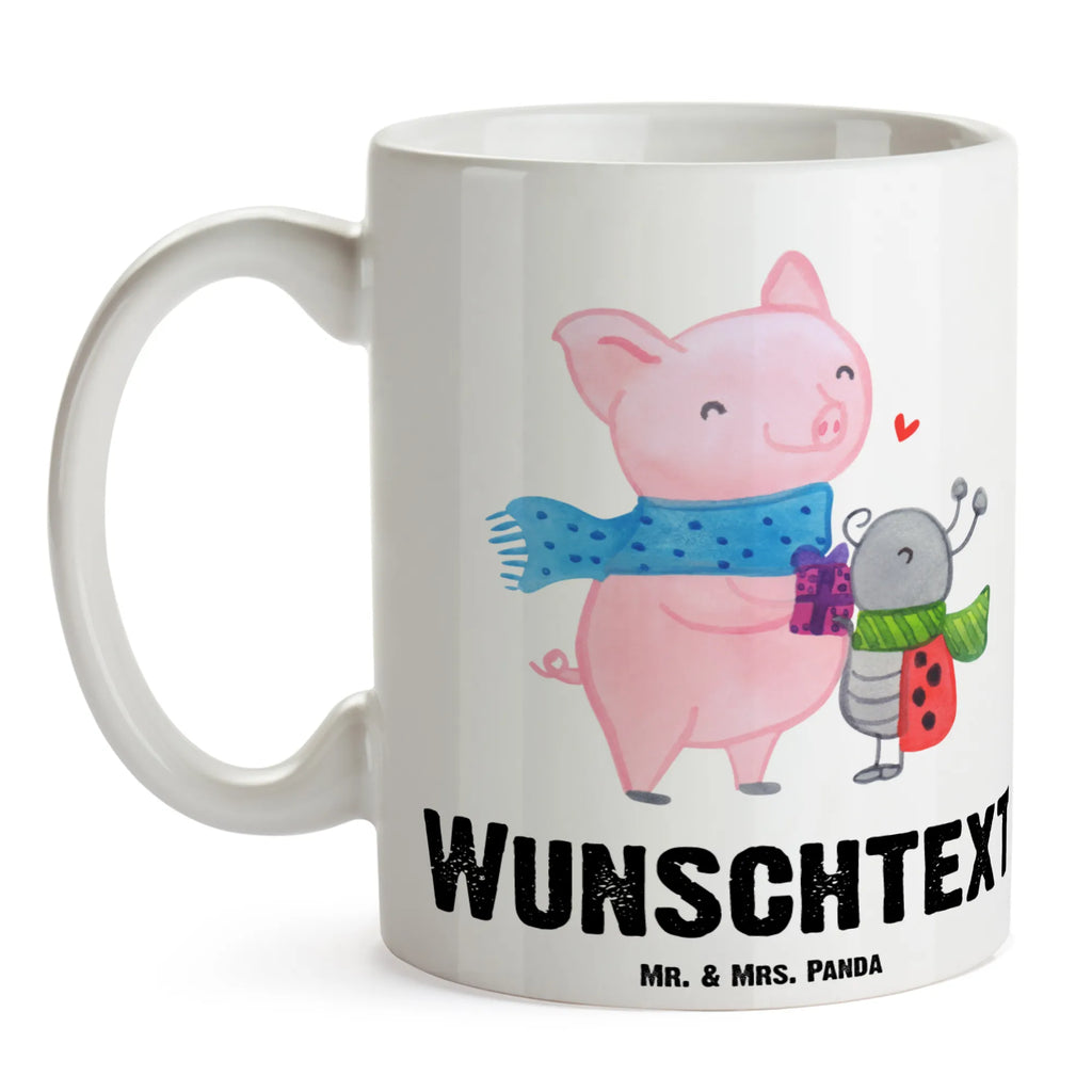 Personalisierte Tasse Glühschwein Smörle Tasse mit Namen, Drucken, Wunschname, Personalisierte Tasse, Namen, Personalisiert, Tasse, Namenstasse, Weihnachten, Winter, Weihnachtsdeko, Nikolaus, Advent, Heiligabend, Wintermotiv, Glühwein Liebhaber Geschenk, Romantische Geschenkidee Glühwein, Herzliches Marienkäfer Motiv, Winterlicher Glühwein Spruch, Kreatives Glühschwein Design, Glühwein Ist Köstlich Spruch, Handgezeichnetes Glühschwein, Smörle Der Stolze Marienkäfer, Marienkäfer in Winterkleidung, Süßer Marienkäfer Gibt Geschenk
