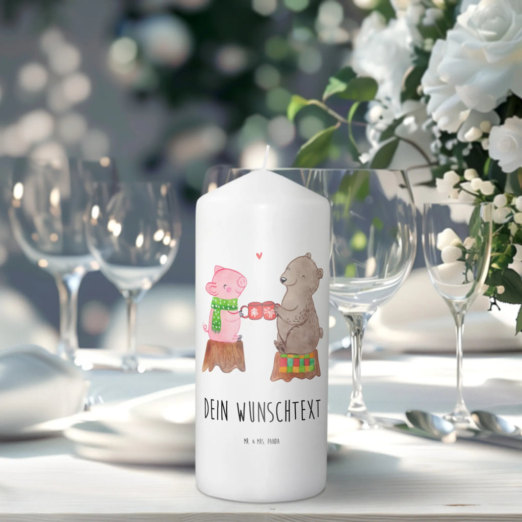 Personalised candle Glowing Pig Bash Streukerze Mit Namensdruck, Glas-Kerze Mit Wunschname, Andachtskerze Mit Namensgravur, Kommunionkerze Mit Namen, Grabkerze Mit Namensgravur, Weihnachtskerze Mit Namensgravur, Gedenkkerze Mit Namen, Trauerkerze Mit Namen, Personalisierte Kerze, Gartenkerze Mit Namen, Outdoor-Kerze Mit Namensgravur, Stumpenkerze Mit Namensgravur, Duftkerze Mit Namen, Bio-Kerze Mit Wunschname, Schwimmkerze Mit Namen, Gastgeschenk Kerze Mit Namen, Kerze Für Geburtstag Mit Wunschname, Kerze Mit Namen, Teelicht Mit Namensdruck, Blockkerze Mit Namensdruck, Osterkerze Mit Namen, Kerze Für Hochzeit Mit Namensgravur, Holz-Kerze Mit Namen, Tischkerze Mit Namensdruck, Handgegossene Kerze Mit Namen, Firmungskerze Mit Wunschname, Metall-Kerze Mit Namensgravur, Adventskerze Mit Wunschname, Sojawachskerze Mit Namensdruck, Kerze Mit Prägung Und Wunschname, Handgemachte Kerze Mit Wunschname, Votivkerze Mit Wunschname, Kerzen-Set Mit Namensgravur, Kerze Mit Spruch Und Namen, Laternenkerze Mit Namensdruck, Stabkerze Mit Gravur, Taufekerze Mit Namensgravur, Fair-Trade-Kerze Mit Namensgravur, LED-Kerze Mit Wunschname, Bienenwachskerze Mit Wunschname, Stearinkerze Mit Gravur, Tafelkerze Mit Wunschname, Winter, Weihnachten, Weihnachtsdeko, Nikolaus, Advent, Heiligabend, Wintermotiv, Schwein, Prost, Bär, Weihnachtszeit, Alles Gute