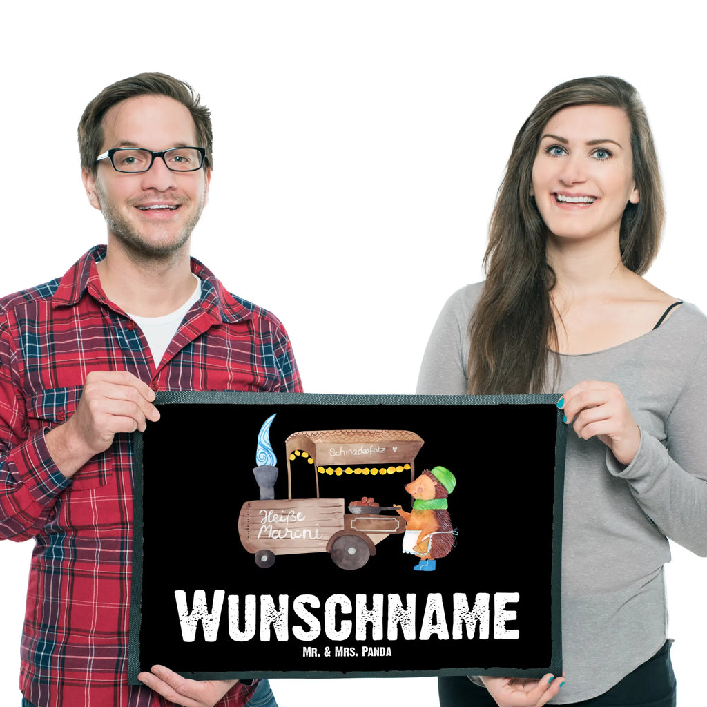 Personalisierte Fußmatte Igel Maronen Personalisierte Fußmatte, Haustürmatte personalisiert, Türvorleger mit Namen, Bedrucken, Personalisieruung, Türvorleger personalisiert, Namensfussmatte, Fußmatte bedrucken, Fußmatte mit Namen, Personalisiert, Wunschnamen, Winter, Weihnachten, Weihnachtsdeko, Nikolaus, Advent, Heiligabend, Wintermotiv, Kastanien, Maronen, Weihnachtsmarkt, Duft