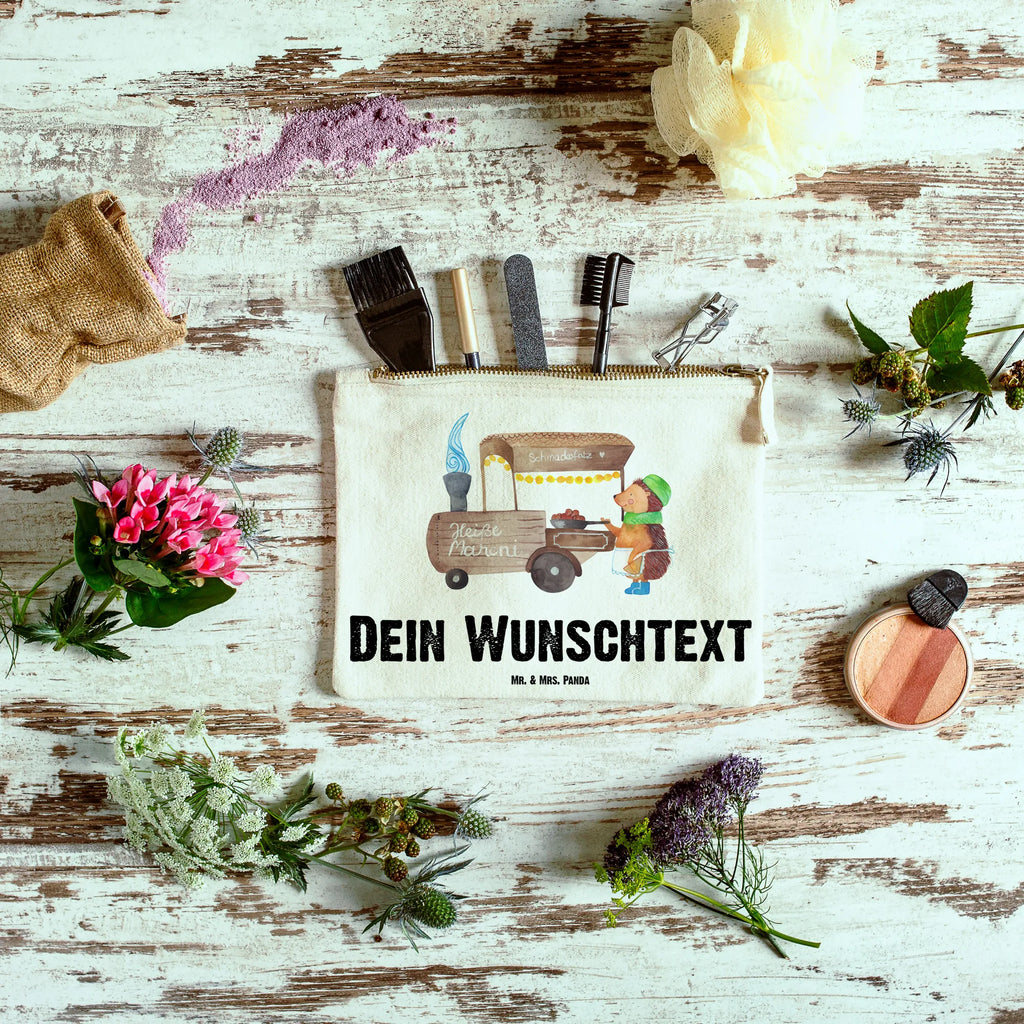 Personalisierte Schminktasche Igel Maronen Schminktasche Reise Mit Namen, Stifteaufbewahrung Personalisiert, Schminktasche Groß Mit Wunschtext, Schminktasche Für Unterwegs Mit Wunschtext, Schminktasche Für Teenager Mit Namen, Schminktasche Für Mädchen Mit Wunschtext, Kosmetiktasche Organizer Mit Wunschtext, Schminktasche Für Unterwegs Mit Personalisierung, Schminktäschchen Mit Initialen, Schminktasche Mit Fächern Personalisiert, Aufbewahrung Für Schminke Mit Namen, Reise-Kosmetiktasche Mit Name, Personalisierte Schminktasche, Stiftetasche mit Wunschtext, Schminkbeutel Mit Gravur, Schminktasche Mit Reißverschluss Und Namen, Kosmetiktasche Zum Mitnehmen Mit Namen, Schminktasche Zum Aufhängen Mit Name, Kosmetiktasche Personalisiert, Schminktasche Leder Mit Gravur, Schminktasche Klein Personalisiert, Schminktasche Blumen Mit Initialen, Kosmetiktasche Für Handtasche Personalisiert, Schminktasche Tiermotiv Mit Namen, Kosmetiktasche Damen Mit Namen, Make-Up Tasche Mit Name, Schminktasche Geschenk Personalisiert, Kulturbeutel Damen Personalisiert, Schminktasche Nachhaltig Mit Wunschtext, Schminktasche Mit Namen, Schminktasche Stoff Mit Namen, Schminktasche Mit Muster Und Namen, Schminktasche Mit Wunschtext, Winter, Weihnachten, Weihnachtsdeko, Nikolaus, Advent, Heiligabend, Wintermotiv, Duft, Kastanien, Weihnachtsmarkt, Maronen