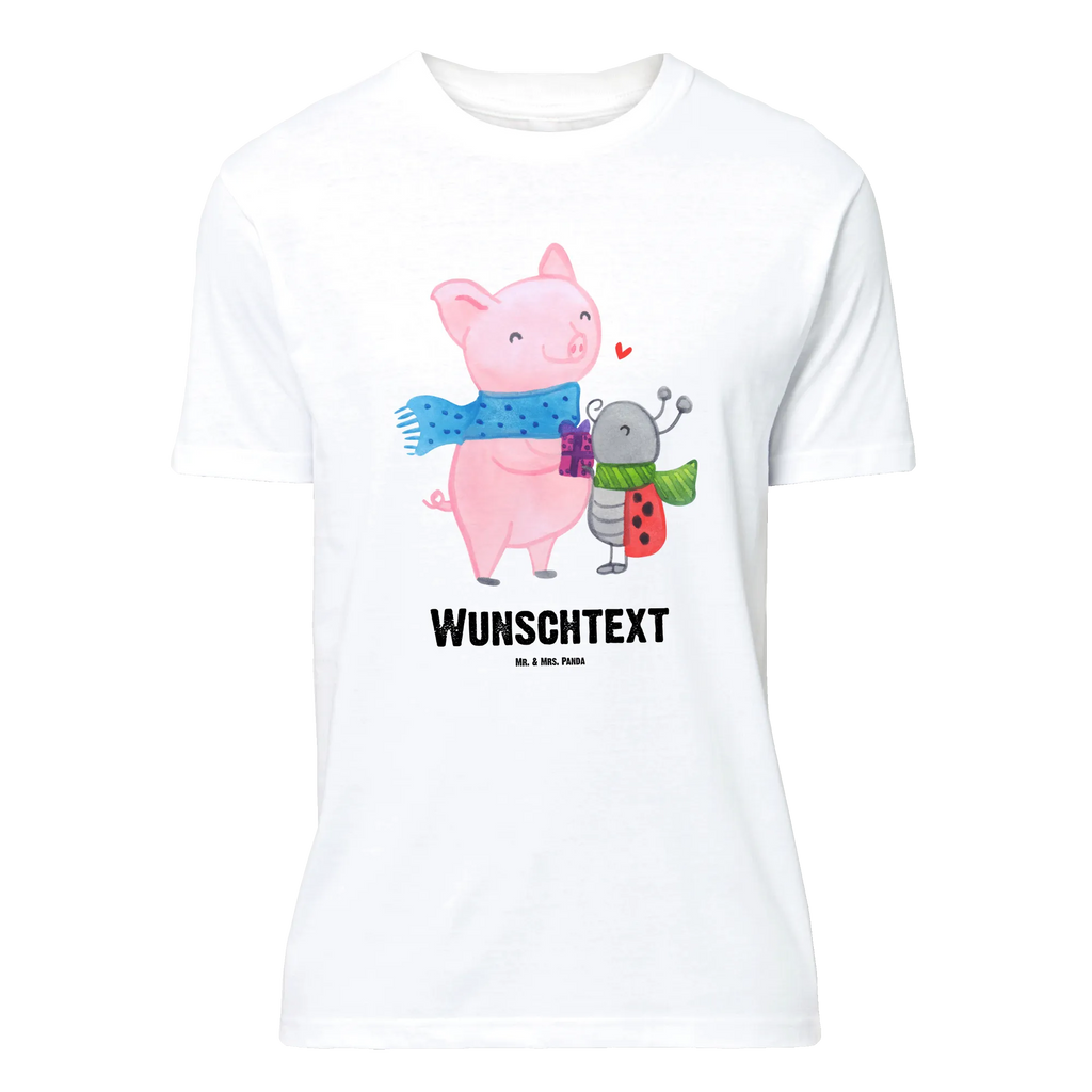 Personalised T-Shirt Glow Pig Snuggle T-Shirt mit Aufruck, T-Shirt mit Namen, T-Shirt Personalisiert, Nikolaus, Weihnachtsdeko, Weihnachten, Winter, Wintermotiv, Heiligabend, Advent, Marienkäfer in Winterkleidung, Glühwein Ist Köstlich Spruch, Handgezeichnetes Glühschwein, Süßer Marienkäfer Gibt Geschenk, Winterlicher Glühwein Spruch, Glühwein Liebhaber Geschenk, Kreatives Glühschwein Design, Herzliches Marienkäfer Motiv, Romantische Geschenkidee Glühwein, Smörle Der Stolze Marienkäfer
