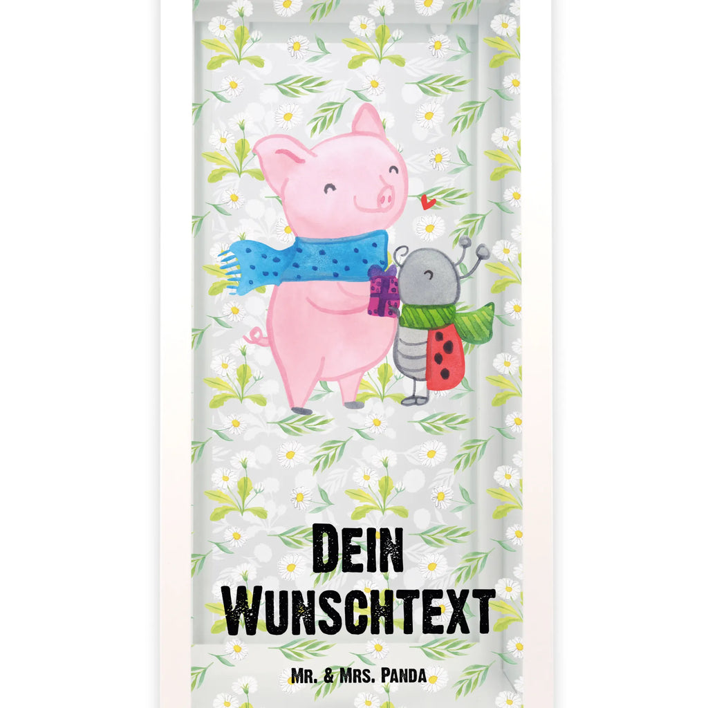 Personalized Decor Lantern Glow Pig Snuggle Wetterfeste Laterne Mit Wunschname, Laterne Mit Blumenmotiv Und Wunschname, Weiße Laterne Mit Wunschname, Windlicht, Shabby-Chic-Laterne Mit Wunschname, Pastellfarbene Laterne Mit Namensdruck, Lichterlaterne Mit Wunschname, Romantische Laterne Mit Wunschname, Laterne Mit Griff Und Wunschname, Innenraum-Laterne Mit Namen, Metall Laterne, Holzlaterne Mit Namensdruck, Klassische Laterne Mit Namensgravur, Laterne Mit Sternenmuster Und Namen, Metalllaterne Mit Namen, LED-Laterne Mit Namensgravur, Landhausstil-Laterne Mit Namen, Minimalistische Laterne Mit Namen, Leuchten, Orientalische Laterne Mit Namensdruck, Glaslaterne Mit Wunschname, Personalisierte Deko Laterne, Kerzenlaterne Mit Namensdruck, Hängelaterne Mit Namensgravur, Gartenlaterne Personalisiert, Stellbare Laterne Mit Namen, Motivlaterne Mit Namensgravur, Laternen-Set Personalisiert, Vintage-Laterne Personalisiert, Kleine Laterne Mit Namensdruck, Beleuchtete Laterne Mit Namen, XXL-Laterne Mit Wunschname, Hängeleuchte, Tischlaterne Mit Wunschname, Deko Laterne, Laternenwindlicht Mit Namen, Maritim-Laterne Mit Wunschname, Lichterkettenlaterne Mit Namen, Windlichtlaterne Mit Namensgravur, Teelichthalter Laterne Mit Wunschname, Laterne Deko Mit Namen, Rustikale Laterne Mit Namensgravur, Outdoor-Laterne Mit Wunschname, Deko Laterne Mit Namen, Moderne Laterne Mit Namen, Hängelaterne Deko Mit Namen, Skandinavische Laterne Mit Namen, Spiegelglas-Laterne Mit Namensdruck, Terrasse-Laterne Mit Wunschnamen, Dekolaterne Mit Wunschname, Weihnachten, Winter, Weihnachtsdeko, Nikolaus, Advent, Heiligabend, Wintermotiv, Romantische Geschenkidee Glühwein, Glühwein Liebhaber Geschenk, Glühwein Ist Köstlich Spruch, Handgezeichnetes Glühschwein, Kreatives Glühschwein Design, Marienkäfer in Winterkleidung, Smörle Der Stolze Marienkäfer, Süßer Marienkäfer Gibt Geschenk, Herzliches Marienkäfer Motiv, Winterlicher Glühwein Spruch