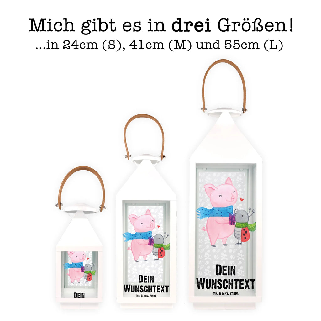 Personalized Decor Lantern Glow Pig Snuggle Wetterfeste Laterne Mit Wunschname, Laterne Mit Blumenmotiv Und Wunschname, Weiße Laterne Mit Wunschname, Windlicht, Shabby-Chic-Laterne Mit Wunschname, Pastellfarbene Laterne Mit Namensdruck, Lichterlaterne Mit Wunschname, Romantische Laterne Mit Wunschname, Laterne Mit Griff Und Wunschname, Innenraum-Laterne Mit Namen, Metall Laterne, Holzlaterne Mit Namensdruck, Klassische Laterne Mit Namensgravur, Laterne Mit Sternenmuster Und Namen, Metalllaterne Mit Namen, LED-Laterne Mit Namensgravur, Landhausstil-Laterne Mit Namen, Minimalistische Laterne Mit Namen, Leuchten, Orientalische Laterne Mit Namensdruck, Glaslaterne Mit Wunschname, Personalisierte Deko Laterne, Kerzenlaterne Mit Namensdruck, Hängelaterne Mit Namensgravur, Gartenlaterne Personalisiert, Stellbare Laterne Mit Namen, Motivlaterne Mit Namensgravur, Laternen-Set Personalisiert, Vintage-Laterne Personalisiert, Kleine Laterne Mit Namensdruck, Beleuchtete Laterne Mit Namen, XXL-Laterne Mit Wunschname, Hängeleuchte, Tischlaterne Mit Wunschname, Deko Laterne, Laternenwindlicht Mit Namen, Maritim-Laterne Mit Wunschname, Lichterkettenlaterne Mit Namen, Windlichtlaterne Mit Namensgravur, Teelichthalter Laterne Mit Wunschname, Laterne Deko Mit Namen, Rustikale Laterne Mit Namensgravur, Outdoor-Laterne Mit Wunschname, Deko Laterne Mit Namen, Moderne Laterne Mit Namen, Hängelaterne Deko Mit Namen, Skandinavische Laterne Mit Namen, Spiegelglas-Laterne Mit Namensdruck, Terrasse-Laterne Mit Wunschnamen, Dekolaterne Mit Wunschname, Weihnachten, Winter, Weihnachtsdeko, Nikolaus, Advent, Heiligabend, Wintermotiv, Romantische Geschenkidee Glühwein, Glühwein Liebhaber Geschenk, Glühwein Ist Köstlich Spruch, Handgezeichnetes Glühschwein, Kreatives Glühschwein Design, Marienkäfer in Winterkleidung, Smörle Der Stolze Marienkäfer, Süßer Marienkäfer Gibt Geschenk, Herzliches Marienkäfer Motiv, Winterlicher Glühwein Spruch
