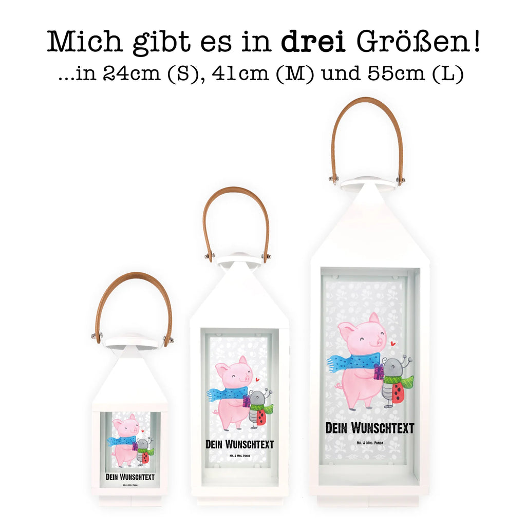 Personalized Decor Lantern Glow Pig Snuggle Wetterfeste Laterne Mit Wunschname, Laterne Mit Blumenmotiv Und Wunschname, Weiße Laterne Mit Wunschname, Windlicht, Shabby-Chic-Laterne Mit Wunschname, Pastellfarbene Laterne Mit Namensdruck, Lichterlaterne Mit Wunschname, Romantische Laterne Mit Wunschname, Laterne Mit Griff Und Wunschname, Innenraum-Laterne Mit Namen, Metall Laterne, Holzlaterne Mit Namensdruck, Klassische Laterne Mit Namensgravur, Laterne Mit Sternenmuster Und Namen, Metalllaterne Mit Namen, LED-Laterne Mit Namensgravur, Landhausstil-Laterne Mit Namen, Minimalistische Laterne Mit Namen, Leuchten, Orientalische Laterne Mit Namensdruck, Glaslaterne Mit Wunschname, Personalisierte Deko Laterne, Kerzenlaterne Mit Namensdruck, Hängelaterne Mit Namensgravur, Gartenlaterne Personalisiert, Stellbare Laterne Mit Namen, Motivlaterne Mit Namensgravur, Laternen-Set Personalisiert, Vintage-Laterne Personalisiert, Kleine Laterne Mit Namensdruck, Beleuchtete Laterne Mit Namen, XXL-Laterne Mit Wunschname, Hängeleuchte, Tischlaterne Mit Wunschname, Deko Laterne, Laternenwindlicht Mit Namen, Maritim-Laterne Mit Wunschname, Lichterkettenlaterne Mit Namen, Windlichtlaterne Mit Namensgravur, Teelichthalter Laterne Mit Wunschname, Laterne Deko Mit Namen, Rustikale Laterne Mit Namensgravur, Outdoor-Laterne Mit Wunschname, Deko Laterne Mit Namen, Moderne Laterne Mit Namen, Hängelaterne Deko Mit Namen, Skandinavische Laterne Mit Namen, Spiegelglas-Laterne Mit Namensdruck, Terrasse-Laterne Mit Wunschnamen, Dekolaterne Mit Wunschname, Weihnachten, Winter, Weihnachtsdeko, Nikolaus, Advent, Heiligabend, Wintermotiv, Romantische Geschenkidee Glühwein, Glühwein Liebhaber Geschenk, Glühwein Ist Köstlich Spruch, Handgezeichnetes Glühschwein, Kreatives Glühschwein Design, Marienkäfer in Winterkleidung, Smörle Der Stolze Marienkäfer, Süßer Marienkäfer Gibt Geschenk, Herzliches Marienkäfer Motiv, Winterlicher Glühwein Spruch