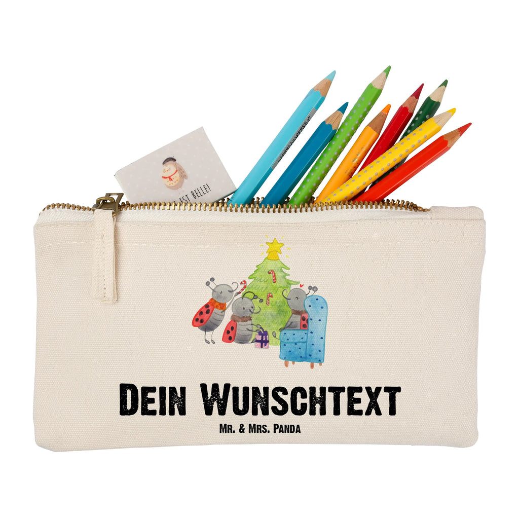 Personalisierte Schminktasche Weihnachten Smörle Schminktasche Tiermotiv Mit Namen, Schminktasche Für Unterwegs Mit Personalisierung, Stiftetasche mit Wunschtext, Schminktasche Zum Aufhängen Mit Name, Make-Up Tasche Mit Name, Schminktasche Blumen Mit Initialen, Schminktasche Für Teenager Mit Namen, Schminktasche Stoff Mit Namen, Kosmetiktasche Personalisiert, Schminktasche Mit Namen, Schminktäschchen Mit Initialen, Schminktasche Mit Muster Und Namen, Schminktasche Mit Reißverschluss Und Namen, Schminktasche Reise Mit Namen, Kosmetiktasche Damen Mit Namen, Schminktasche Groß Mit Wunschtext, Schminktasche Mit Fächern Personalisiert, Stifteaufbewahrung Personalisiert, Reise-Kosmetiktasche Mit Name, Kosmetiktasche Für Handtasche Personalisiert, Aufbewahrung Für Schminke Mit Namen, Kulturbeutel Damen Personalisiert, Schminktasche Für Unterwegs Mit Wunschtext, Schminktasche Mit Wunschtext, Kosmetiktasche Organizer Mit Wunschtext, Schminkbeutel Mit Gravur, Schminktasche Für Mädchen Mit Wunschtext, Kosmetiktasche Zum Mitnehmen Mit Namen, Schminktasche Geschenk Personalisiert, Schminktasche Leder Mit Gravur, Schminktasche Klein Personalisiert, Schminktasche Nachhaltig Mit Wunschtext, Personalisierte Schminktasche, Winter, Weihnachten, Weihnachtsdeko, Nikolaus, Advent, Heiligabend, Wintermotiv, Pfefferminzstange, Tannennadeln, Geschenk, Weihnachtsbaum