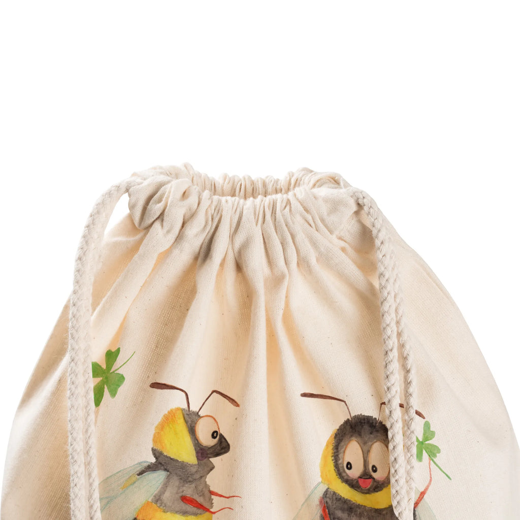 Personalisierter Sportbeutel Hummeln Kleeblatt Turnbeutel Kita Mit Namen, Bunter Sportbeutel Mit Namen, Sportbeutel Mit Liebevollem Spruch, Kleiner Sportbeutel Mit Namen, Baumwoll Sportbeutel Personalisiert, Schwarzer Sportbeutel Personalisiert, Turnbeutel Kindergarten Mit Wunschtext, Sportbeutel Bedruckt Mit Wunschtext, Personalisierter Sportbeutel, Sportbeutel Jungen Personalisiert, Leichter Sportbeutel Mit Namen, Öko Sportbeutel Mit Wunschtext, Sportbeutel Kinder Mit Namen, Großer Sportbeutel Mit Wunschtext, Gymbag Mit Wunschtext, Sportrucksack Mit Namen, Turnbeutel Mit Namen, Sportbeutel Mit Namen, Sportbeutel Schule Personalisiert, Sportbeutel Für Herren Mit Wunschtext, Sportbeutel Mit Aufdruck, Sportbeutel Geschenk Mit Namen, Faltbarer Sportbeutel Mit Text, Sportbeutel Mit Initialen, Turnbeutel Personalisiert Mit Namen, Sportbeutel Mit Spruch, Sportbeutel Für Damen Mit Namen, Sportbeutel Mit Wunschtext, Turnbeutel Mit Wunschtext, Sportbeutel Mädchen Mit Wunschtext, Waschbarer Sportbeutel Mit Wunschtext, Sportbeutel Selbst Gestalten, Sportbeutel Personalisiert, Tiermotive, Gute Laune, lustige Sprüche, Tiere, glücklich sein, Biene, Biene Deko, Spruch fröhlich, glücklich werden, Spruch schön, Spruch positiv, Hummel