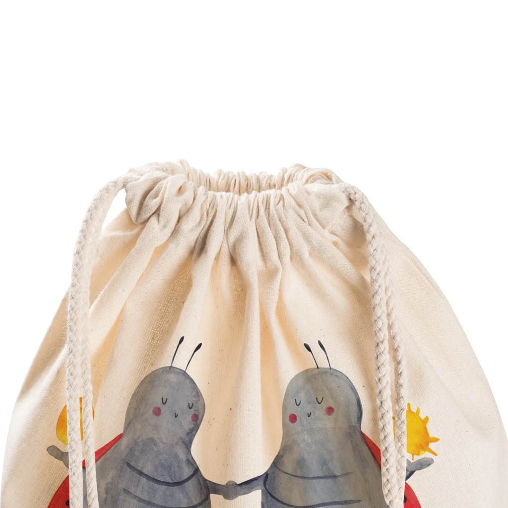 Personalisierter Sportbeutel Sternzeichen Zwilling Baumwoll Sportbeutel Personalisiert, Sportbeutel Bedruckt Mit Wunschtext, Sportbeutel Für Herren Mit Wunschtext, Gymbag Mit Wunschtext, Bunter Sportbeutel Mit Namen, Sportbeutel Geschenk Mit Namen, Sportrucksack Mit Namen, Kleiner Sportbeutel Mit Namen, Turnbeutel Personalisiert Mit Namen, Turnbeutel Kindergarten Mit Wunschtext, Sportbeutel Mit Namen, Waschbarer Sportbeutel Mit Wunschtext, Sportbeutel Mit Aufdruck, Schwarzer Sportbeutel Personalisiert, Sportbeutel Mit Initialen, Turnbeutel Mit Namen, Großer Sportbeutel Mit Wunschtext, Sportbeutel Mädchen Mit Wunschtext, Sportbeutel Mit Liebevollem Spruch, Faltbarer Sportbeutel Mit Text, Sportbeutel Mit Wunschtext, Turnbeutel Kita Mit Namen, Öko Sportbeutel Mit Wunschtext, Sportbeutel Selbst Gestalten, Festival Beutel, Turnbeutel Mit Wunschtext, Sportbeutel Kinder Mit Namen, Sportbeutel Für Damen Mit Namen, Gymsack, Sportbeutel Jungen Personalisiert, Personalisierter Sportbeutel, Sportbeutel Schule Personalisiert, Leichter Sportbeutel Mit Namen, Sportbeutel Personalisiert, Sportbeutel Mit Spruch, Sternzeichen, Tierkreiszeichen, Horoskop, Astrologie, Aszendent, Glückskäfer, Zwillingsbruder, Marienkäfer, Zwillinge, Geburtstag Mai, Zwilling Sternzeichen, Zwillingsschwester, Geschenk Mai, Zwilling Geschenk, Geschenk Juni