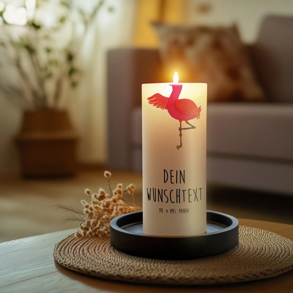 Personalised candle flamingo yoga Duftkerze Mit Namen, Handgemachte Kerze Mit Wunschname, Streukerze Mit Namensdruck, Stumpenkerze Mit Namensgravur, Kerze Mit Prägung Und Wunschname, Tischkerze Mit Namensdruck, Gastgeschenk Kerze Mit Namen, Taufekerze Mit Namensgravur, Fair-Trade-Kerze Mit Namensgravur, Tafelkerze Mit Wunschname, Firmungskerze Mit Wunschname, Blockkerze Mit Namensdruck, Trauerkerze Mit Namen, Schwimmkerze Mit Namen, Laternenkerze Mit Namensdruck, Gedenkkerze Mit Namen, Grabkerze Mit Namensgravur, Stearinkerze Mit Gravur, Gartenkerze Mit Namen, Bienenwachskerze Mit Wunschname, Votivkerze Mit Wunschname, Andachtskerze Mit Namensgravur, Adventskerze Mit Wunschname, Sojawachskerze Mit Namensdruck, Kommunionkerze Mit Namen, Osterkerze Mit Namen, Kerze Mit Spruch Und Namen, Metall-Kerze Mit Namensgravur, Kerze Für Geburtstag Mit Wunschname, Kerze Mit Namen, Glas-Kerze Mit Wunschname, Stabkerze Mit Gravur, Outdoor-Kerze Mit Namensgravur, Personalisierte Kerze, LED-Kerze Mit Wunschname, Kerzen-Set Mit Namensgravur, Holz-Kerze Mit Namen, Kerze Für Hochzeit Mit Namensgravur, Bio-Kerze Mit Wunschname, Teelicht Mit Namensdruck, Handgegossene Kerze Mit Namen, Weihnachtskerze Mit Namensgravur, Flamingo, Yoga-Übung, Vogel, Achtsamkeit, Ärger, Entspannung, Namaste, Tiefenentspannung, Yoga, Aufregen