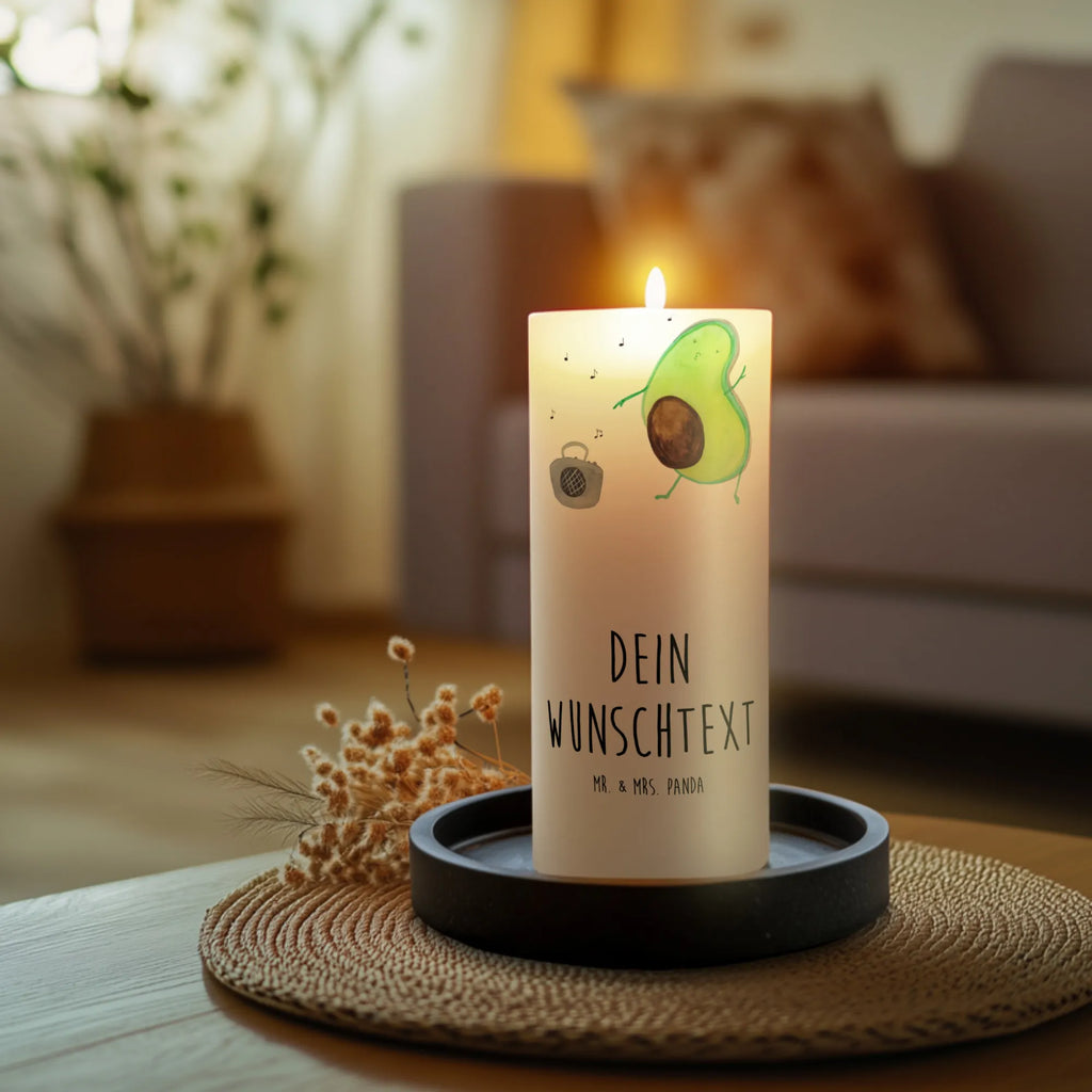 Personalisierte Kerze Avocado Tanzen Bio-Kerze Mit Wunschname, Streukerze Mit Namensdruck, Adventskerze Mit Wunschname, Stumpenkerze Mit Namensgravur, Kerze Für Geburtstag Mit Wunschname, Kerze Mit Spruch Und Namen, Tafelkerze Mit Wunschname, LED-Kerze Mit Wunschname, Sojawachskerze Mit Namensdruck, Glas-Kerze Mit Wunschname, Tischkerze Mit Namensdruck, Osterkerze Mit Namen, Firmungskerze Mit Wunschname, Gastgeschenk Kerze Mit Namen, Weihnachtskerze Mit Namensgravur, Taufekerze Mit Namensgravur, Gedenkkerze Mit Namen, Personalisierte Kerze, Trauerkerze Mit Namen, Stabkerze Mit Gravur, Metall-Kerze Mit Namensgravur, Votivkerze Mit Wunschname, Handgemachte Kerze Mit Wunschname, Teelicht Mit Namensdruck, Blockkerze Mit Namensdruck, Gartenkerze Mit Namen, Bienenwachskerze Mit Wunschname, Fair-Trade-Kerze Mit Namensgravur, Stearinkerze Mit Gravur, Kerze Mit Prägung Und Wunschname, Outdoor-Kerze Mit Namensgravur, Andachtskerze Mit Namensgravur, Handgegossene Kerze Mit Namen, Kerze Mit Namen, Kerzen-Set Mit Namensgravur, Holz-Kerze Mit Namen, Kommunionkerze Mit Namen, Duftkerze Mit Namen, Schwimmkerze Mit Namen, Kerze Für Hochzeit Mit Namensgravur, Grabkerze Mit Namensgravur, Laternenkerze Mit Namensdruck, Avocado, Veggie, Vegan, Gesund