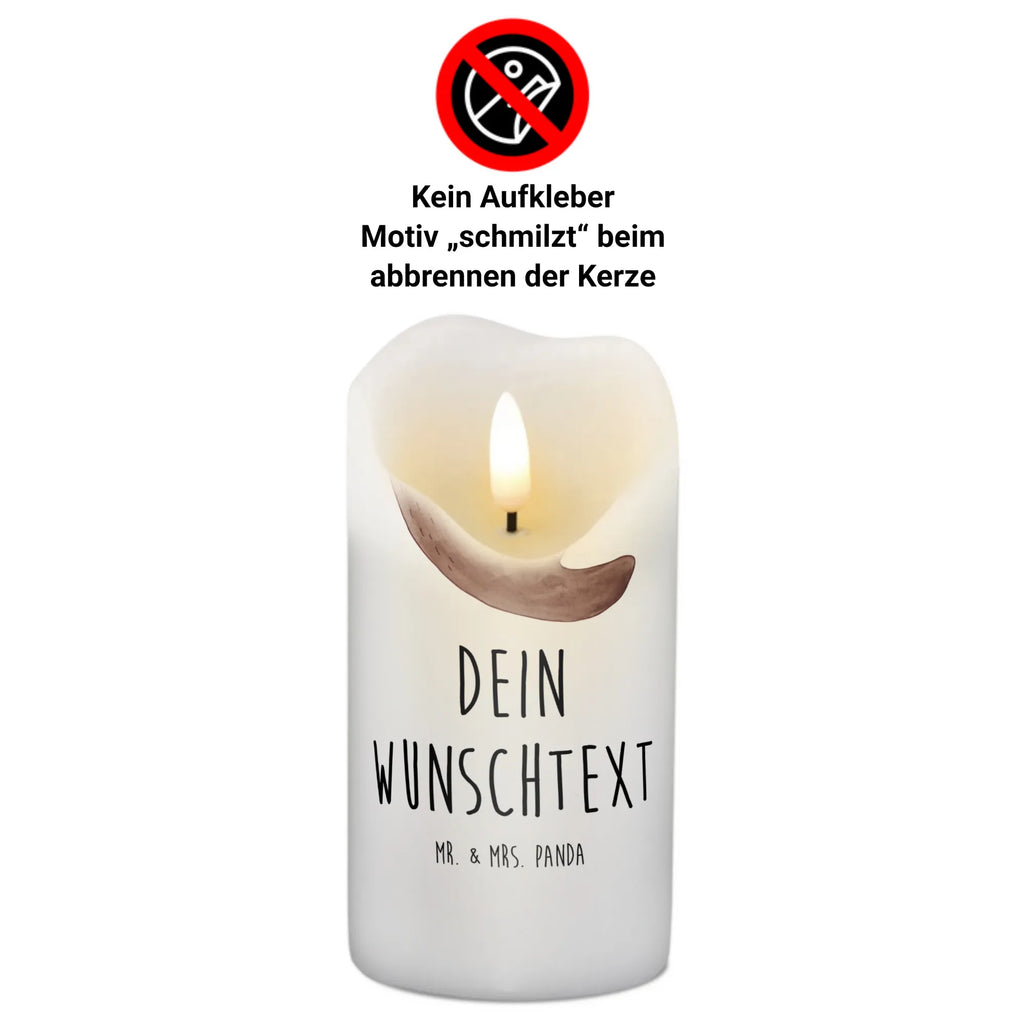 Personalizowana świeca wydra muszla Fair-Trade-Kerze Mit Namensgravur, Bienenwachskerze Mit Wunschname, Tischkerze Mit Namensdruck, Schwimmkerze Mit Namen, Blockkerze Mit Namensdruck, Gastgeschenk Kerze Mit Namen, Laternenkerze Mit Namensdruck, Kerze Mit Namen, Kerze Für Geburtstag Mit Wunschname, Kerze Für Hochzeit Mit Namensgravur, Osterkerze Mit Namen, Votivkerze Mit Wunschname, Adventskerze Mit Wunschname, Stabkerze Mit Gravur, Andachtskerze Mit Namensgravur, Duftkerze Mit Namen, Grabkerze Mit Namensgravur, Kerze Mit Spruch Und Namen, Kerzen-Set Mit Namensgravur, Sojawachskerze Mit Namensdruck, LED-Kerze Mit Wunschname, Stumpenkerze Mit Namensgravur, Gedenkkerze Mit Namen, Streukerze Mit Namensdruck, Metall-Kerze Mit Namensgravur, Personalisierte Kerze, Teelicht Mit Namensdruck, Weihnachtskerze Mit Namensgravur, Trauerkerze Mit Namen, Holz-Kerze Mit Namen, Firmungskerze Mit Wunschname, Stearinkerze Mit Gravur, Taufekerze Mit Namensgravur, Bio-Kerze Mit Wunschname, Handgemachte Kerze Mit Wunschname, Kommunionkerze Mit Namen, Tafelkerze Mit Wunschname, Gartenkerze Mit Namen, Glas-Kerze Mit Wunschname, Handgegossene Kerze Mit Namen, Kerze Mit Prägung Und Wunschname, Outdoor-Kerze Mit Namensgravur, Otter, Fischotter, Seeotter, Tagträumen, Grübeln, Otterliebe, Büro, Motivation, Träumen