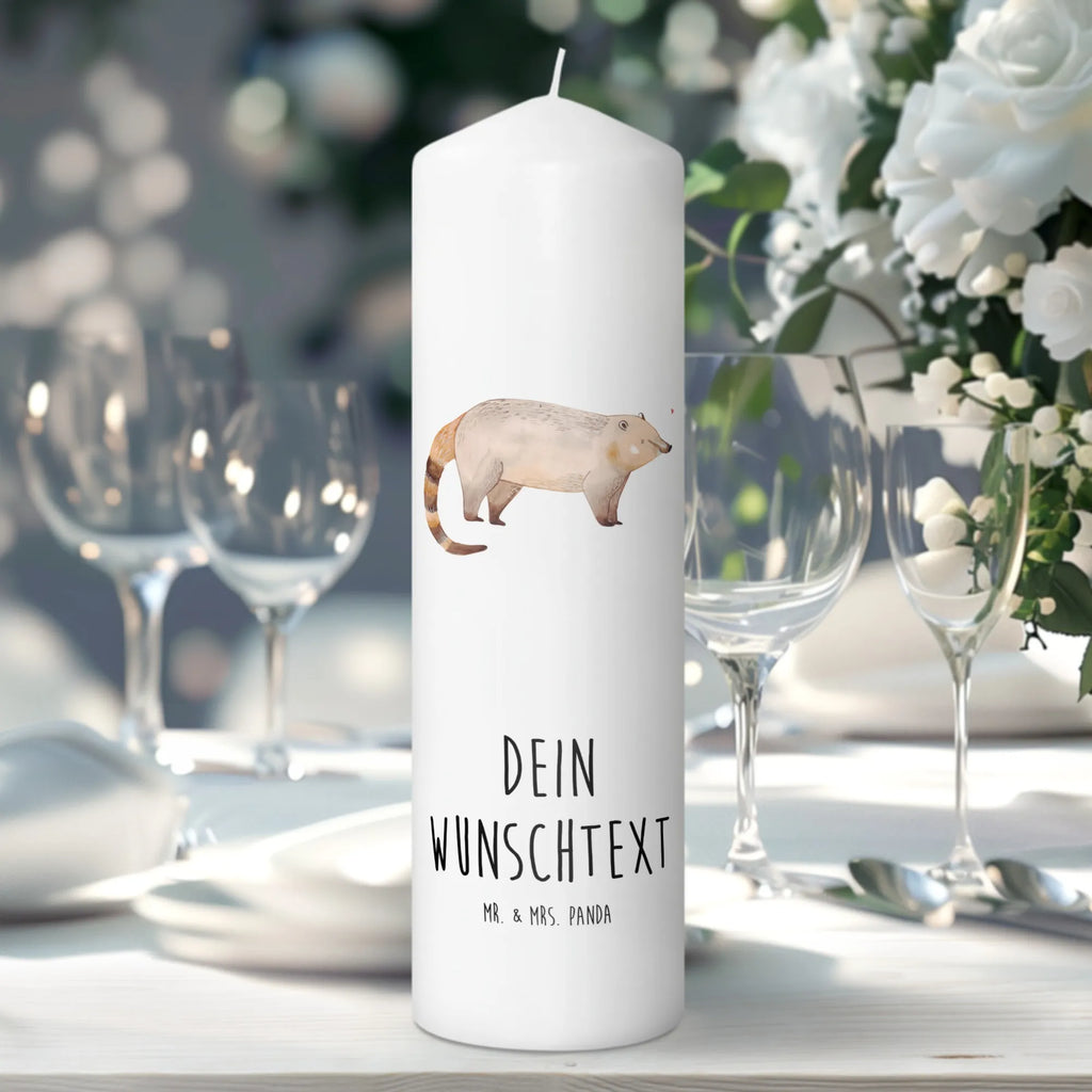 Personalisierte Kerze Nasenbär Gedenkkerze Mit Namen, Kerze Für Hochzeit Mit Namensgravur, Firmungskerze Mit Wunschname, Kerze Mit Spruch Und Namen, Handgegossene Kerze Mit Namen, Holz-Kerze Mit Namen, LED-Kerze Mit Wunschname, Personalisierte Kerze, Weihnachtskerze Mit Namensgravur, Duftkerze Mit Namen, Outdoor-Kerze Mit Namensgravur, Bienenwachskerze Mit Wunschname, Teelicht Mit Namensdruck, Stearinkerze Mit Gravur, Gastgeschenk Kerze Mit Namen, Blockkerze Mit Namensdruck, Kerze Mit Prägung Und Wunschname, Trauerkerze Mit Namen, Laternenkerze Mit Namensdruck, Tafelkerze Mit Wunschname, Taufekerze Mit Namensgravur, Gartenkerze Mit Namen, Andachtskerze Mit Namensgravur, Stumpenkerze Mit Namensgravur, Stabkerze Mit Gravur, Sojawachskerze Mit Namensdruck, Bio-Kerze Mit Wunschname, Metall-Kerze Mit Namensgravur, Glas-Kerze Mit Wunschname, Grabkerze Mit Namensgravur, Handgemachte Kerze Mit Wunschname, Adventskerze Mit Wunschname, Fair-Trade-Kerze Mit Namensgravur, Kerze Mit Namen, Votivkerze Mit Wunschname, Osterkerze Mit Namen, Kommunionkerze Mit Namen, Streukerze Mit Namensdruck, Schwimmkerze Mit Namen, Tischkerze Mit Namensdruck, Kerze Für Geburtstag Mit Wunschname, Kerzen-Set Mit Namensgravur, Lustige Sprüche, Tiere, Tiermotive, Gute Laune, Nasenbär, Rüsselbär, Nasenbären, Bär
