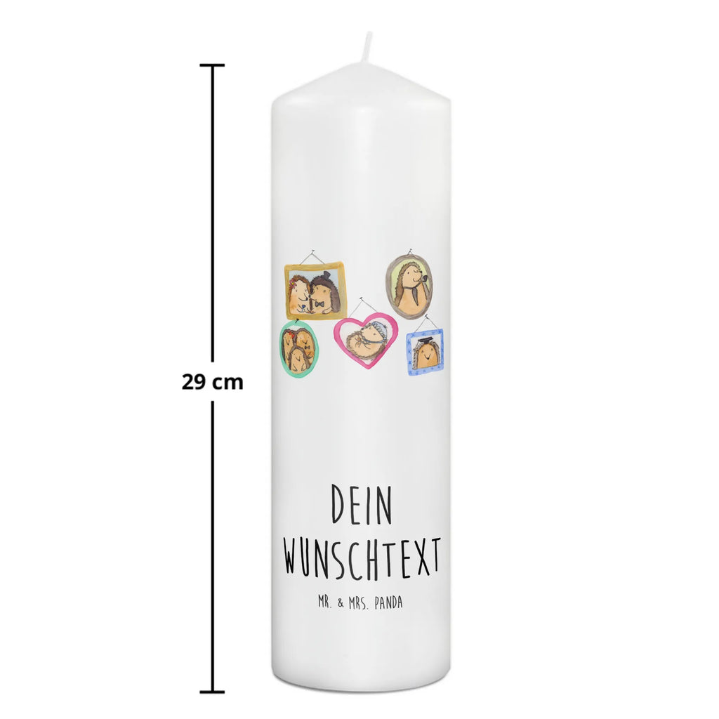 Personalisierte Kerze Igel Familie Weihnachtskerze Mit Namensgravur, Trauerkerze Mit Namen, Duftkerze Mit Namen, Handgegossene Kerze Mit Namen, Grabkerze Mit Namensgravur, Outdoor-Kerze Mit Namensgravur, Bienenwachskerze Mit Wunschname, Andachtskerze Mit Namensgravur, Bio-Kerze Mit Wunschname, LED-Kerze Mit Wunschname, Streukerze Mit Namensdruck, Kerze Für Geburtstag Mit Wunschname, Laternenkerze Mit Namensdruck, Kommunionkerze Mit Namen, Osterkerze Mit Namen, Stabkerze Mit Gravur, Tafelkerze Mit Wunschname, Holz-Kerze Mit Namen, Kerze Für Hochzeit Mit Namensgravur, Teelicht Mit Namensdruck, Kerze Mit Prägung Und Wunschname, Kerzen-Set Mit Namensgravur, Stumpenkerze Mit Namensgravur, Gastgeschenk Kerze Mit Namen, Gartenkerze Mit Namen, Glas-Kerze Mit Wunschname, Blockkerze Mit Namensdruck, Personalisierte Kerze, Metall-Kerze Mit Namensgravur, Adventskerze Mit Wunschname, Schwimmkerze Mit Namen, Votivkerze Mit Wunschname, Firmungskerze Mit Wunschname, Handgemachte Kerze Mit Wunschname, Kerze Mit Spruch Und Namen, Sojawachskerze Mit Namensdruck, Taufekerze Mit Namensgravur, Gedenkkerze Mit Namen, Tischkerze Mit Namensdruck, Kerze Mit Namen, Fair-Trade-Kerze Mit Namensgravur, Stearinkerze Mit Gravur, Familie, Vatertag, Muttertag, Bruder, Schwester, Mama, Papa, Oma, Opa, Igel, Bilder, Zusammenhalt, Liebe, Glück