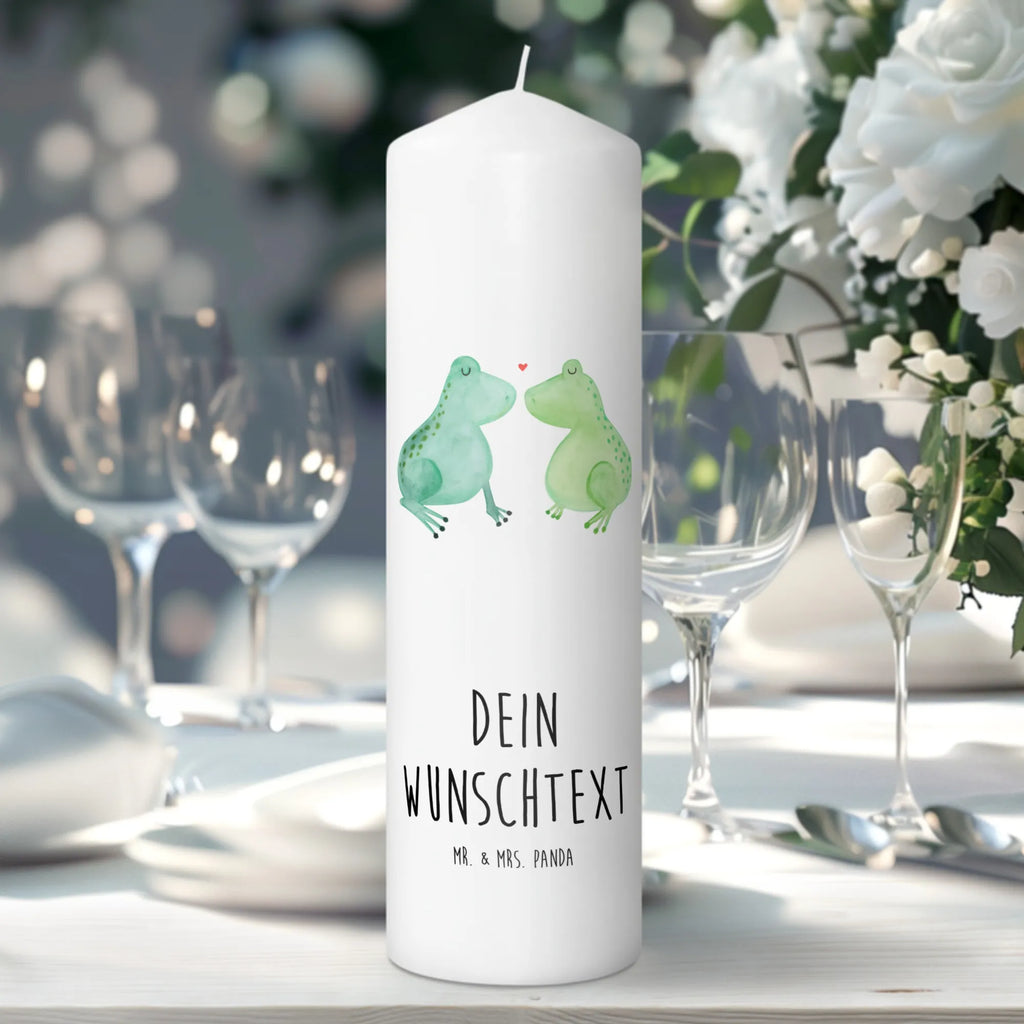 Personalised candle Frogs in love Bio-Kerze Mit Wunschname, Stearinkerze Mit Gravur, Streukerze Mit Namensdruck, Schwimmkerze Mit Namen, LED-Kerze Mit Wunschname, Handgemachte Kerze Mit Wunschname, Tafelkerze Mit Wunschname, Kerze Mit Namen, Kerze Mit Prägung Und Wunschname, Kerze Für Hochzeit Mit Namensgravur, Gastgeschenk Kerze Mit Namen, Blockkerze Mit Namensdruck, Kerzen-Set Mit Namensgravur, Stabkerze Mit Gravur, Kerze Mit Spruch Und Namen, Kommunionkerze Mit Namen, Adventskerze Mit Wunschname, Fair-Trade-Kerze Mit Namensgravur, Teelicht Mit Namensdruck, Laternenkerze Mit Namensdruck, Bienenwachskerze Mit Wunschname, Metall-Kerze Mit Namensgravur, Tischkerze Mit Namensdruck, Sojawachskerze Mit Namensdruck, Trauerkerze Mit Namen, Weihnachtskerze Mit Namensgravur, Personalisierte Kerze, Osterkerze Mit Namen, Firmungskerze Mit Wunschname, Andachtskerze Mit Namensgravur, Glas-Kerze Mit Wunschname, Taufekerze Mit Namensgravur, Gedenkkerze Mit Namen, Kerze Für Geburtstag Mit Wunschname, Grabkerze Mit Namensgravur, Gartenkerze Mit Namen, Stumpenkerze Mit Namensgravur, Holz-Kerze Mit Namen, Duftkerze Mit Namen, Votivkerze Mit Wunschname, Outdoor-Kerze Mit Namensgravur, Handgegossene Kerze Mit Namen, Liebe, Partner, Freund, Freundin, Ehemann, Ehefrau, Heiraten, Verlobung, Heiratsantrag, Liebesgeschenk, Jahrestag, Hocheitstag, Fröschchen, Froschkönig, Geschenk Freund, Geschenk Hochzeit, Verheiratet, Frosch, Liebesbeweis, Frösche, Geschenk Freundin, Verliebt, Verlobt, Hochzeitstag