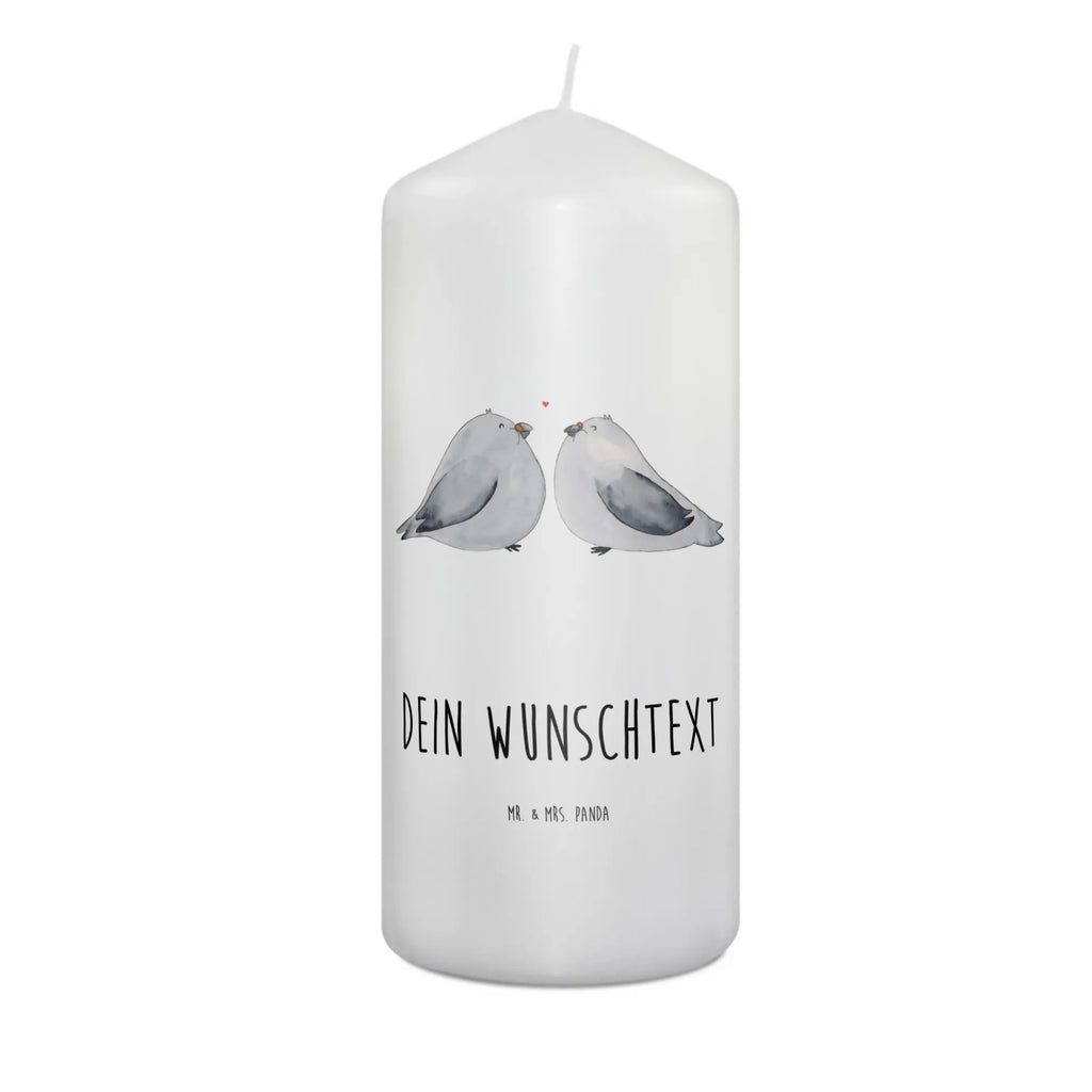 Personalisierte Kerze Turteltauben Liebe Andachtskerze Mit Namensgravur, Tischkerze Mit Namensdruck, Firmungskerze Mit Wunschname, Schwimmkerze Mit Namen, Stearinkerze Mit Gravur, Holz-Kerze Mit Namen, Blockkerze Mit Namensdruck, Stabkerze Mit Gravur, Adventskerze Mit Wunschname, Outdoor-Kerze Mit Namensgravur, Bio-Kerze Mit Wunschname, Gedenkkerze Mit Namen, Gartenkerze Mit Namen, Tafelkerze Mit Wunschname, Gastgeschenk Kerze Mit Namen, Laternenkerze Mit Namensdruck, Teelicht Mit Namensdruck, Trauerkerze Mit Namen, Duftkerze Mit Namen, Handgemachte Kerze Mit Wunschname, Personalisierte Kerze, Taufekerze Mit Namensgravur, Kerze Mit Spruch Und Namen, Kerze Mit Namen, Osterkerze Mit Namen, Grabkerze Mit Namensgravur, Streukerze Mit Namensdruck, Metall-Kerze Mit Namensgravur, Weihnachtskerze Mit Namensgravur, Votivkerze Mit Wunschname, Kerze Mit Prägung Und Wunschname, Stumpenkerze Mit Namensgravur, Kommunionkerze Mit Namen, Handgegossene Kerze Mit Namen, Glas-Kerze Mit Wunschname, Kerzen-Set Mit Namensgravur, Kerze Für Hochzeit Mit Namensgravur, LED-Kerze Mit Wunschname, Sojawachskerze Mit Namensdruck, Kerze Für Geburtstag Mit Wunschname, Bienenwachskerze Mit Wunschname, Fair-Trade-Kerze Mit Namensgravur, Liebe, Partner, Freund, Freundin, Ehemann, Ehefrau, Heiraten, Verlobung, Heiratsantrag, Liebesgeschenk, Jahrestag, Hocheitstag, Turteltäubchen, Tauben, Geschenk Hochzeit, Verlobt, Hochzeitstag, Verheiratet, Geschenk Freund, Verliebt, Turteltauben, Liebesbeweis, Geschenk Freundin