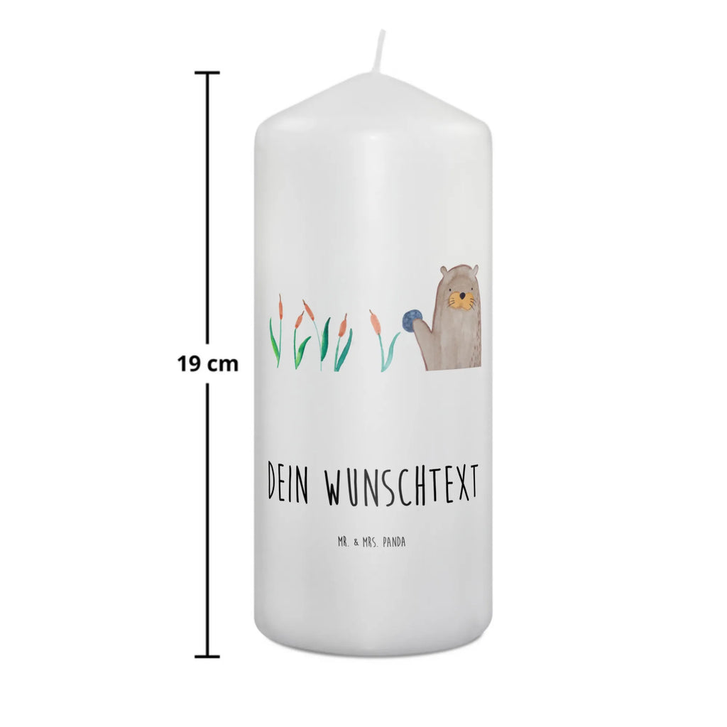 Personalisierte Kerze Otter mit Stein Duftkerze Mit Namen, Outdoor-Kerze Mit Namensgravur, Weihnachtskerze Mit Namensgravur, Votivkerze Mit Wunschname, Kerzen-Set Mit Namensgravur, Kerze Für Hochzeit Mit Namensgravur, Taufekerze Mit Namensgravur, Bio-Kerze Mit Wunschname, Gedenkkerze Mit Namen, Kerze Für Geburtstag Mit Wunschname, Glas-Kerze Mit Wunschname, Tafelkerze Mit Wunschname, Andachtskerze Mit Namensgravur, LED-Kerze Mit Wunschname, Personalisierte Kerze, Stumpenkerze Mit Namensgravur, Kerze Mit Prägung Und Wunschname, Kerze Mit Namen, Tischkerze Mit Namensdruck, Blockkerze Mit Namensdruck, Holz-Kerze Mit Namen, Osterkerze Mit Namen, Trauerkerze Mit Namen, Adventskerze Mit Wunschname, Teelicht Mit Namensdruck, Firmungskerze Mit Wunschname, Kommunionkerze Mit Namen, Kerze Mit Spruch Und Namen, Metall-Kerze Mit Namensgravur, Gartenkerze Mit Namen, Fair-Trade-Kerze Mit Namensgravur, Stabkerze Mit Gravur, Bienenwachskerze Mit Wunschname, Laternenkerze Mit Namensdruck, Handgegossene Kerze Mit Namen, Sojawachskerze Mit Namensdruck, Schwimmkerze Mit Namen, Gastgeschenk Kerze Mit Namen, Handgemachte Kerze Mit Wunschname, Streukerze Mit Namensdruck, Stearinkerze Mit Gravur, Grabkerze Mit Namensgravur, Otter, Fischotter, Seeotter, Otter Seeotter See Otter