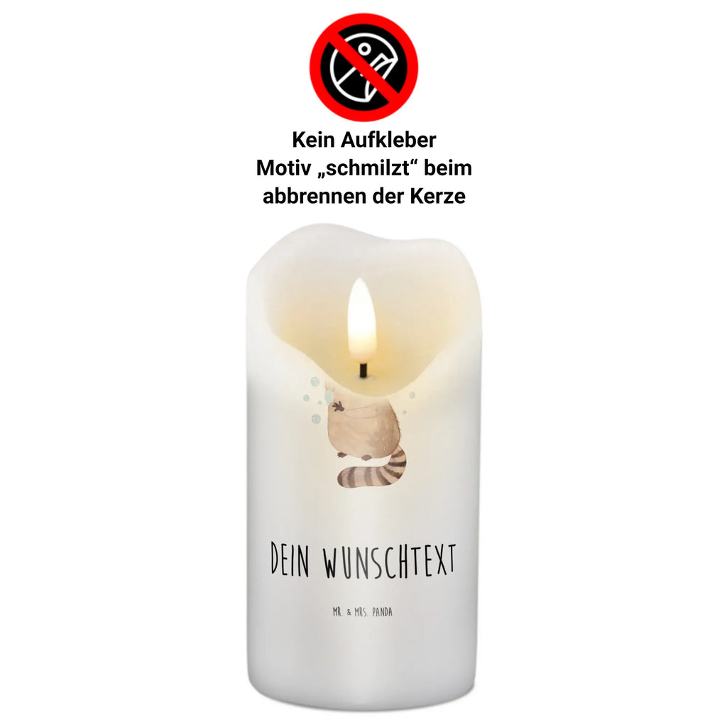 Personalised candle Raccoon Tischkerze Mit Namensdruck, Sojawachskerze Mit Namensdruck, Streukerze Mit Namensdruck, LED-Kerze Mit Wunschname, Personalisierte Kerze, Votivkerze Mit Wunschname, Glas-Kerze Mit Wunschname, Gedenkkerze Mit Namen, Kerze Für Geburtstag Mit Wunschname, Taufekerze Mit Namensgravur, Adventskerze Mit Wunschname, Kerze Mit Prägung Und Wunschname, Holz-Kerze Mit Namen, Gartenkerze Mit Namen, Gastgeschenk Kerze Mit Namen, Kerze Mit Namen, Stabkerze Mit Gravur, Schwimmkerze Mit Namen, Firmungskerze Mit Wunschname, Kerze Mit Spruch Und Namen, Kerzen-Set Mit Namensgravur, Bio-Kerze Mit Wunschname, Kommunionkerze Mit Namen, Andachtskerze Mit Namensgravur, Handgemachte Kerze Mit Wunschname, Trauerkerze Mit Namen, Grabkerze Mit Namensgravur, Tafelkerze Mit Wunschname, Laternenkerze Mit Namensdruck, Osterkerze Mit Namen, Stearinkerze Mit Gravur, Metall-Kerze Mit Namensgravur, Teelicht Mit Namensdruck, Bienenwachskerze Mit Wunschname, Stumpenkerze Mit Namensgravur, Handgegossene Kerze Mit Namen, Weihnachtskerze Mit Namensgravur, Duftkerze Mit Namen, Blockkerze Mit Namensdruck, Outdoor-Kerze Mit Namensgravur, Kerze Für Hochzeit Mit Namensgravur, Fair-Trade-Kerze Mit Namensgravur, Lustige Sprüche, Tiere, Tiermotive, Gute Laune, Tagträumen, Seifenblasen, Plan, Waschen, Fröhlich, Waschbär
