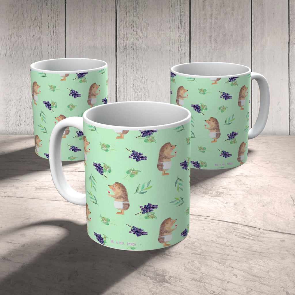 Tasse Igel Wein Muster Tasse mit Motiven, Geschenktasse, Teetasse, Keramiktasse, Bürotasse, Kaffeetasse, Tasse mit Zitaten, Tasse, Porzellantasse, Tiermotive, Gute Laune, lustige Sprüche, Tiere, Wein trinken, Rotwein, Geschenk Weintrinker, Geschenk Weinliebhaber, Weinglas, Igel, Weißwein, Wein Spruch, Wein Deko