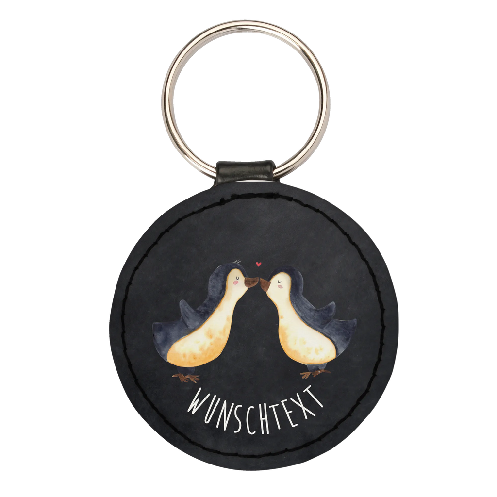 Personalisierter Schlüsselanhänger Pinguine Kuss Schlüsselanhänger Liebevoll Gestaltet, Personalisierter Schlüsselanhänger, Schlüsselanhänger Für Frauen Mit Wunschtext, Schlüsselanhänger Selbst Gestalten, Schlüsselanhänger Für Kinder Mit Namen, Schlüsselanhänger Vintage Mit Gravur, Schlüsselanhänger Mit Widmung, Schlüsselanhänger Aus Holz Mit Wunschtext, Schlüsselanhänger Geschenk Personalisiert, Schlüsselanhänger Bedruckt, Schlüsselanhänger Mit Text, Schlüsselanhänger Mit Wunschtext, Schlüsselanhänger Modern Mit Namen, Metall Schlüsselanhänger Mit Namen, Schlüsselanhänger Mit Koordinaten, Schlüsselanhänger Aus Leder Mit Gravur, Freundschafts Schlüsselanhänger Mit Namen, Filz Schlüsselanhänger Mit Text, Schlüsselanhänger Mit Botschaft, Schlüsselanhänger Individuell, Schlüsselanhänger Für Auto Mit Wunschtext, Schlüsselanhänger Für Männer Mit Gravur, Schlüsselanhänger Für Haus Mit Gravur, Schlüsselanhänger Mit Datum, Handgemachter Schlüsselanhänger Mit Wunschtext, Schlüsselanhänger Mit Herz Und Gravur, Schlüsselanhänger Mit Initialen, Schlüsselanhänger Für Paare Mit Wunschtext, Partner Schlüsselanhänger Personalisiert, Freundin, Freund, Liebe, Liebesgeschenk, Jahrestag, Verlobung, Partner, Ehemann, Ehefrau, Heiraten, Heiratsantrag, Hocheitstag, Geschenk für Frauen, Geschenk für Freundin, Mitbringsel, Hochzeitstag, für Männer, Valentinstag, Liebesbeweis, für Ehemann, Geschenk für Partner