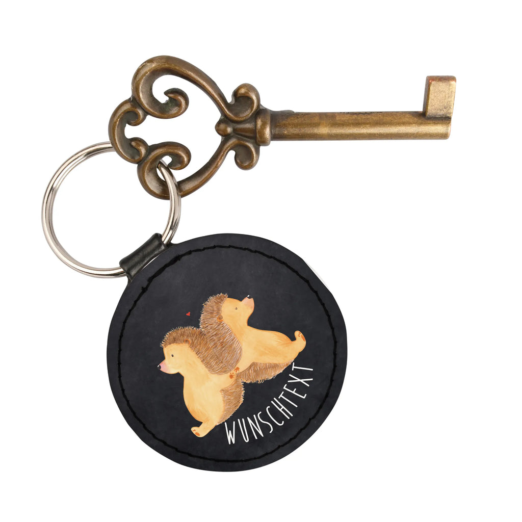 Personalised key ring Hedgehogs holding hands Schlüsselanhänger Mit Koordinaten, Schlüsselanhänger Aus Holz Mit Wunschtext, Schlüsselanhänger Aus Leder Mit Gravur, Schlüsselanhänger Mit Datum, Schlüsselanhänger Für Männer Mit Gravur, Schlüsselanhänger Modern Mit Namen, Schlüsselanhänger Für Kinder Mit Namen, Schlüsselanhänger Mit Herz Und Gravur, Schlüsselanhänger Für Paare Mit Wunschtext, Schlüsselanhänger Für Haus Mit Gravur, Schlüsselanhänger Geschenk Personalisiert, Metall Schlüsselanhänger Mit Namen, Schlüsselanhänger Selbst Gestalten, Schlüsselanhänger Vintage Mit Gravur, Filz Schlüsselanhänger Mit Text, Handgemachter Schlüsselanhänger Mit Wunschtext, Schlüsselanhänger Für Frauen Mit Wunschtext, Schlüsselanhänger Liebevoll Gestaltet, Schlüsselanhänger Mit Widmung, Schlüsselanhänger Mit Wunschtext, Schlüsselanhänger Bedruckt, Personalisierter Schlüsselanhänger, Schlüsselanhänger Mit Botschaft, Schlüsselanhänger Individuell, Freundschafts Schlüsselanhänger Mit Namen, Schlüsselanhänger Mit Gravur, Schlüsselanhänger Für Auto Mit Wunschtext, Schlüsselanhänger Mit Initialen, Schlüsselanhänger Mit Text, Partner Schlüsselanhänger Personalisiert, Schlüsselanhänger Mit Namen, Schlüsselanhänger Mit Spruch, Liebe, Partner, Freund, Freundin, Ehemann, Ehefrau, Heiraten, Verlobung, Heiratsantrag, Liebesgeschenk, Jahrestag, Hocheitstag, Lieblingsmensch, Gemeinsamkeit, Liebesbotschaft, Hochzeit, Love, Liebesbeweis, Geschenk für zwei, Igel, große Liebe, Igelliebe, Hand in Hand