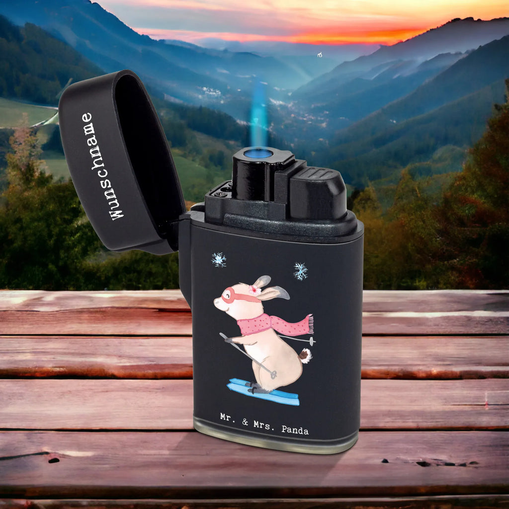 Personalisiertes Feuerzeug Hase Skifahren Feuerzeug Mit Text, Feuerzeug Personalisiert, Hochwertiges Feuerzeug Mit Namen, Feuerzeug Mit Spruch, Feuerzeug Mit Gravur, Feuerzeug Mit Wunschtext, Graviertes Feuerzeug, Feuerzeug Für Männer Mit Namen, Personalisiertes Feuerzeug, Feuerzeug Mit Initialen, Feuerzeug Selbst Gestalten, Feuerzeug Mit Namen, Feuerzeug Mit Widmung, Feuerzeug Mit Datum, Feuerzeug Mit Persönlicher Gravur, Feuerzeug Bedrucken Lassen, Feuerzeug Geschenk Mit Namen, Feuerzeug Mit Namen Und Symbol, Feuerzeug Als Geschenk Personalisiert, Feuerzeug Mit Wunschname, Feuerzeug Für Frauen Personalisiert, Feuerzeug Mit Gas Nachfüllbar, Individuelles Feuerzeug, Geschenk, Schenken, Sport, Sportart, Hobby, Danke, Dankeschön, Auszeichnung, Gewinn, Sportler, Skisport, Ski fahren, Skirennen, Skiwettbewerb, Skifahren