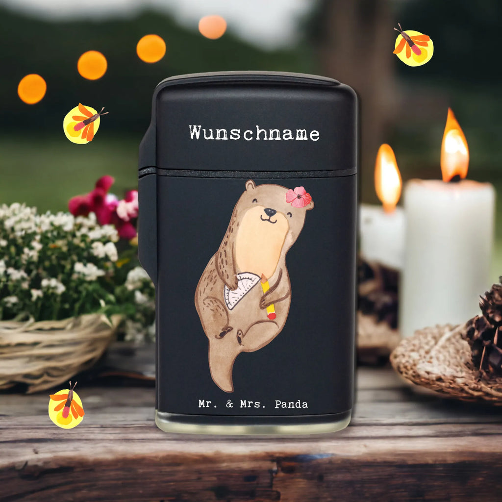 Personalisiertes Feuerzeug Bauzeichnerin mit Herz Feuerzeug mit Widmung, Feuerzeug Mit Persönlicher Gravur, Feuerzeug Für Männer Mit Namen, Feuerzeug Bedrucken Lassen, Feuerzeug Personalisiert, Feuerzeug Mit Text, Individuelles Feuerzeug, Feuerzeug Mit Wunschtext, Feuerzeug Mit Spruch, Feuerzeug Selbst Gestalten, Feuerzeug Mit Initialen, Feuerzeug Als Geschenk Personalisiert, Hochwertiges Feuerzeug Mit Namen, Feuerzeug Mit Namen Und Symbol, Feuerzeug Für Frauen Personalisiert, Feuerzeug Mit Gas nachfüllbar, Personalisiertes Feuerzeug, Feuerzeug Mit Gravur, Graviertes Feuerzeug, Feuerzeug Geschenk Mit Namen, Feuerzeug Mit Widmung, Feuerzeug Mit Namen, Feuerzeug Mit Wunschname, Feuerzeug Mit Datum, Beruf, Ausbildung, Jubiläum, Abschied, Rente, Kollege, Kollegin, Geschenk, Schenken, Arbeitskollege, Mitarbeiter, Firma, Danke, Dankeschön