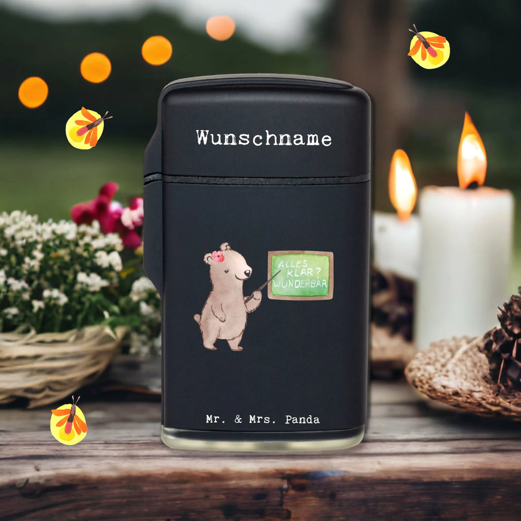 Personalisiertes Feuerzeug Deutschlehrerin mit Herz Personalisiertes Feuerzeug, Feuerzeug Mit Spruch, Feuerzeug Mit Namen Und Symbol, Feuerzeug Geschenk Mit Namen, Hochwertiges Feuerzeug Mit Namen, Feuerzeug Mit Persönlicher Gravur, Feuerzeug Mit Gas nachfüllbar, Feuerzeug Für Männer Mit Namen, Feuerzeug Mit Wunschname, Feuerzeug Mit Initialen, Feuerzeug Für Frauen Personalisiert, Feuerzeug Bedrucken Lassen, Graviertes Feuerzeug, Feuerzeug Mit Wunschtext, Feuerzeug Mit Widmung, Feuerzeug Mit Gravur, Feuerzeug Mit Text, Feuerzeug Mit Namen, Feuerzeug Selbst Gestalten, Feuerzeug mit Widmung, Feuerzeug Mit Datum, Individuelles Feuerzeug, Feuerzeug Personalisiert, Feuerzeug Als Geschenk Personalisiert, Beruf, Ausbildung, Jubiläum, Abschied, Rente, Kollege, Kollegin, Geschenk, Schenken, Arbeitskollege, Mitarbeiter, Firma, Danke, Dankeschön, Schule, Deutschunterricht, Deutschlehrerin, Grundschule