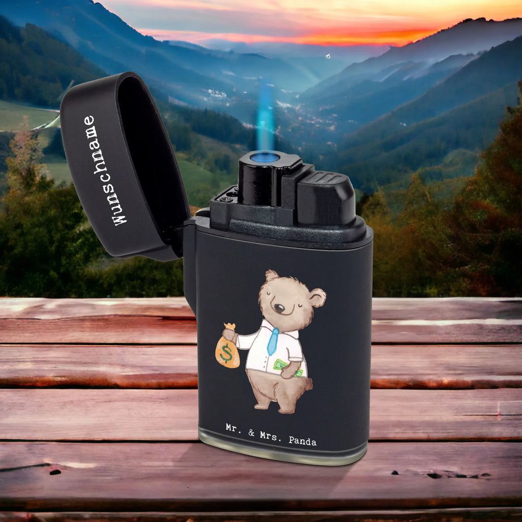 Personalisiertes Feuerzeug Kassenwart mit Herz Hochwertiges Feuerzeug Mit Namen, Feuerzeug Mit Gravur, Feuerzeug Mit Namen Und Symbol, Feuerzeug Mit Initialen, Feuerzeug Mit Text, Feuerzeug Mit Namen, Feuerzeug Geschenk Mit Namen, Feuerzeug Mit Widmung, Feuerzeug Personalisiert, Feuerzeug Mit Gas nachfüllbar, Feuerzeug Mit Datum, Feuerzeug Für Frauen Personalisiert, Graviertes Feuerzeug, Feuerzeug Selbst Gestalten, Feuerzeug Mit Spruch, Feuerzeug mit Widmung, Feuerzeug Als Geschenk Personalisiert, Feuerzeug Bedrucken Lassen, Personalisiertes Feuerzeug, Feuerzeug Mit Wunschname, Feuerzeug Für Männer Mit Namen, Feuerzeug Mit Persönlicher Gravur, Individuelles Feuerzeug, Feuerzeug Mit Wunschtext, Beruf, Ausbildung, Jubiläum, Abschied, Rente, Kollege, Kollegin, Geschenk, Schenken, Arbeitskollege, Mitarbeiter, Firma, Danke, Dankeschön, Verein, Schatzmeister, Kassenwart