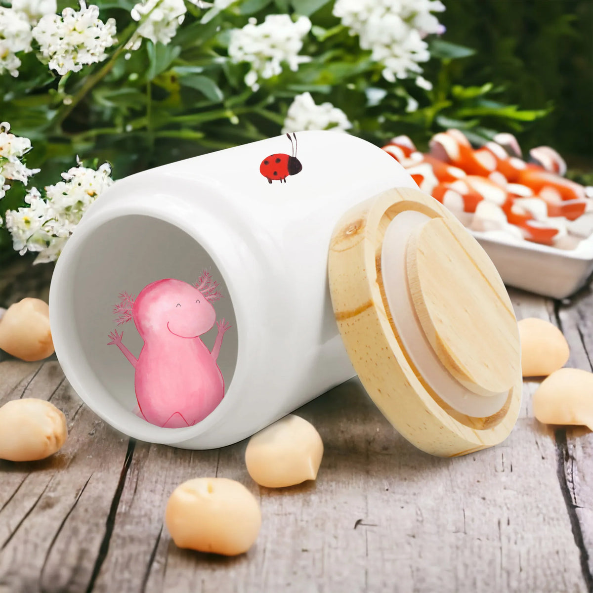 Personalisierte Vorratsdose Redakteurin Herz Personalisierbare Keksdose, Plätzchendose personalisiert, Dose mit Namen, Hundedose personalisiert, Personalisierte Plätzchendose, Keksdose personalisiert, Bonbondose personalisiert, Personalisierte Kaffeedose, Teedose mit Namen, Personalisierte Aufbewahrungsdose, Küchenbox Mit Wunschtext, Frischhaltedose Mit Namen, Leckerlidose mit Namen, Keramikdose mit Wunschname, Personalisierte Keksdose, Vorratsdose Mit Personalisierung, Personalisierte Teedose, Aufbewahrungsdose Personalisiert, Vorratsdose Personalisiert, Keksdose mit Namen, Plätzchendose mit Namen, Kaffeedose Personalisiert, Keksdose mit Wunschtext, Kaffeedose mit Namen, Vorratsdose Mit Wunschtext, Aufbewahrungsdose Mit Wunschtext, Vorratsbehälter Mit Gravur, Individuelle Vorratsdose, Aufbewahrungsdose Mit Namen, Dose mit Wunschtext, Vorratsbehälter mit Namen, Personalisierte Vorratsdose, Keksdose mit Wunschname, Personalisierte Leckerlidose, Vorratsdose mit Wunschname, Personalisierte Bonbondose, Teedose personalisiert, Individuelle Vorratsdose mit Namen, Individuelle Keksdose mit Namen, Keksdose personalisierbar, Keramikdose mit Namen, Personalisierte Keramikdose, Dose personalisiert, Vorratsdose Mit Wunschnamen, Vorratsdose Mit Namen, Bonbondose mit Namen, Geschenk, Schenken, Jubiläum, Danke, Dankeschön, Beruf, Ausbildung, Abschied, Rente, Kollege, Kollegin, Arbeitskollege, Mitarbeiter, Firma, Redakteurin, Journalistin, Referentin, Online