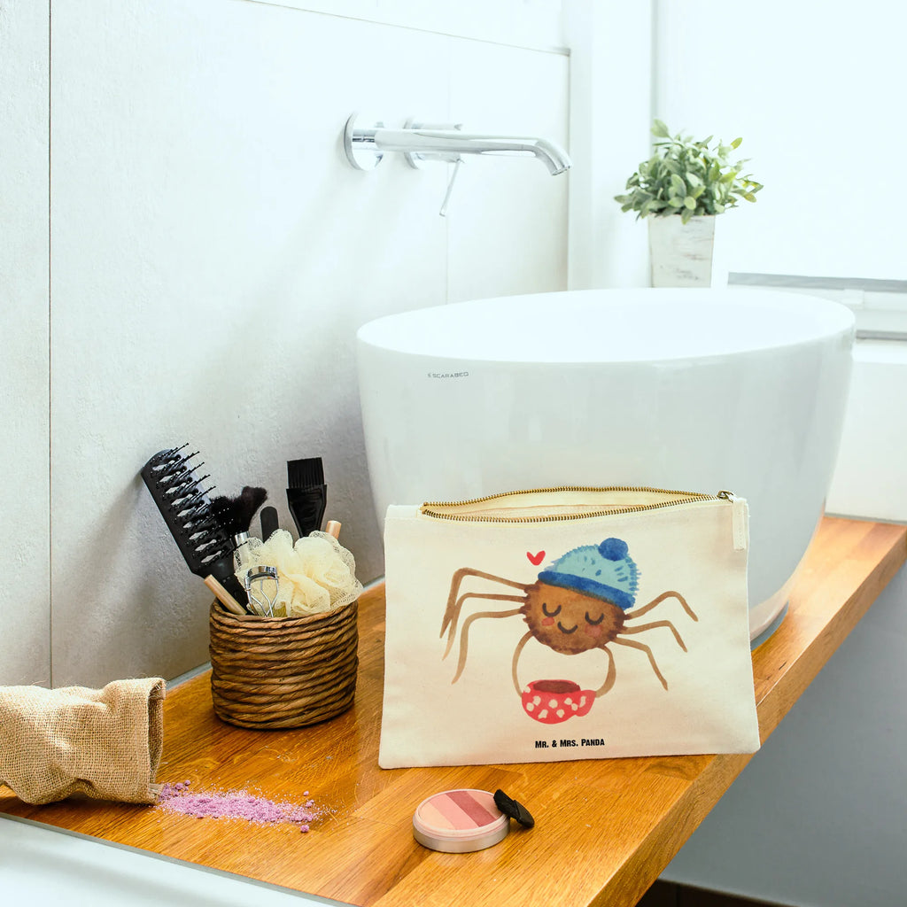 Make-up bag Spider Agathe coffee beauty tasche, pencil case, Kulturtasche, kosmetiktäschchen, Federmappe, aufbewahrungsbeutel, Waschtasche, Schminktäschchen, utensilientasche, beauty case, Stiftemäppchen, toiletry bag, Schminktasche, aufbewahrungstasche, Kosmetikbeutel, Kosmetiktasche, Waschbeutel, Etui, pinsel tasche, Mäppchen, Kulturbeutel, Schminkbeutel, Schlampermäppchen, Videos, Agathe, Spinne Agathe, Merchandise, Spinne, Morgenmuffel, Weiser Spruch, Lebensweisheiten, Kaffee, Morgen