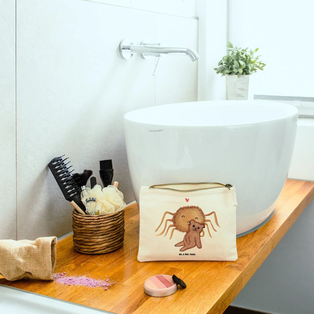 Make-up bag Spider Agathe Teddy beauty tasche, beauty case, Etui, Federmappe, pinsel tasche, Schlampermäppchen, Kosmetikbeutel, toiletry bag, Stiftemäppchen, Waschtasche, pencil case, Mäppchen, Schminkbeutel, Kosmetiktasche, Kulturtasche, utensilientasche, Kulturbeutel, kosmetiktäschchen, Waschbeutel, aufbewahrungstasche, Schminktäschchen, aufbewahrungsbeutel, Schminktasche, Videos, Agathe, Spinne Agathe, Merchandise, Spinne, Dankeschön, Miteinander, Treue, Liebesbeweis, Teddy, Liebesgeschenk, Verliebt, Freundschaft