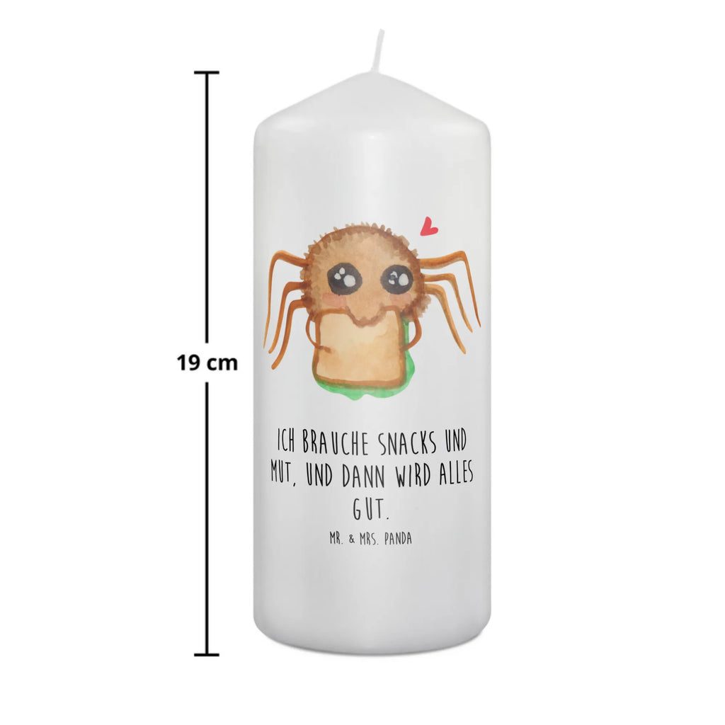 Kerze Spinne Agathe Sandwich Weihnachtskerze, Handgemachte Kerze, Osterkerze, Dekorative Kerze, Erinnerungslicht, Kerze Mit Spruch, Grosse Kerze, Wachskerze, Zylinderkerze, Adventskerze, Stumpenkerze, Geburtstagskerze, Dinnerkerze, Tischkerze, Schmuckkerze, Wunschkerze, Hochzeitskerze, Kerze Mit Motiv, Kommunionskerze, Erinnerungskerze, Blockkerze, Geburtskerze, Laternenkerze, Bedruckte Kerze, Tafelkerze, Dekokerze, Gartenkerze, Spinne Agathe, Merchandise, Spinne, Agathe, Videos, Lebensfreude, Glück, Hungrig, Alles Wird gut, Hunger, Verfressen, Mut