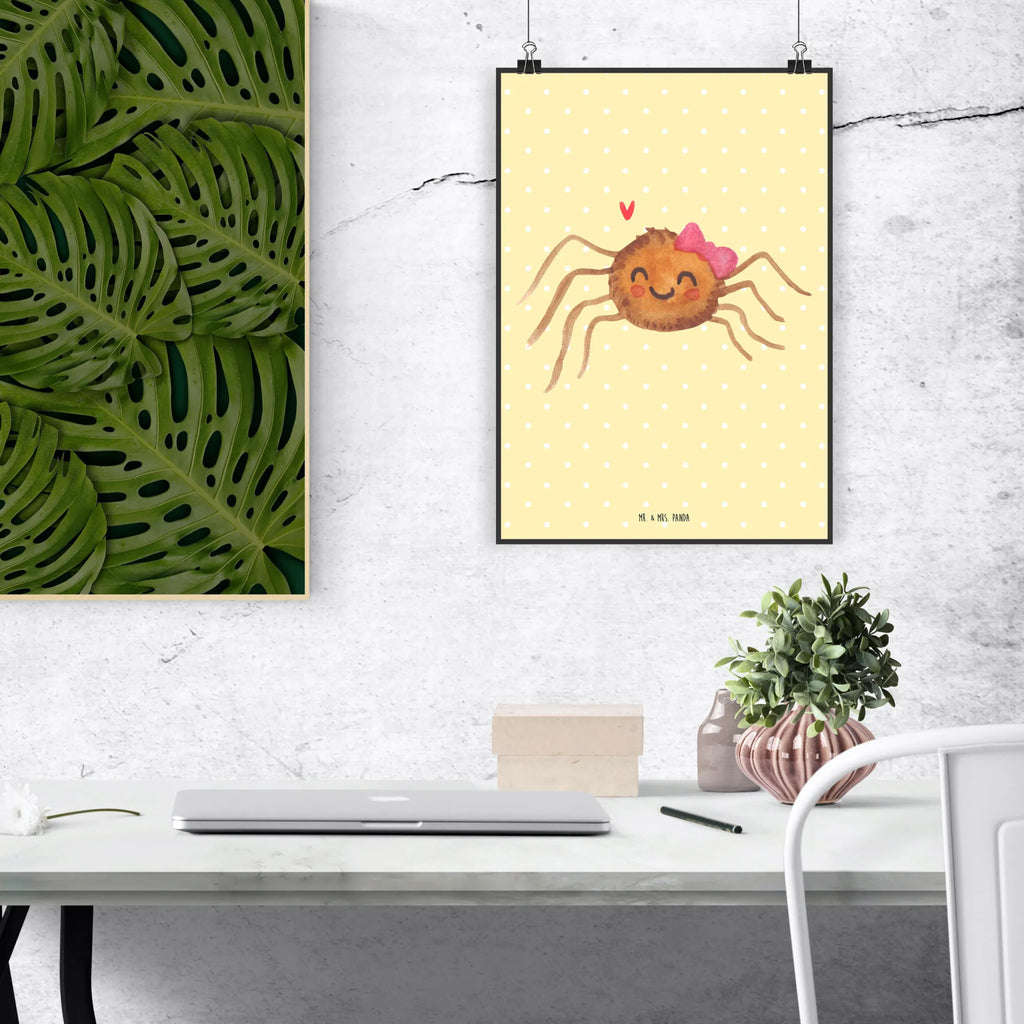 Poster Spider Agathe Joy Wanddeko, Mr. & Mrs. Panda Poster, Wandbild, Kinderposter, schlafzimmer poster, Wanddekoration, bild für wand, plakat, Posterdruck, großes poster, Wanddeko Bild, Designposter, Wandposter, Poster, Raumdekoration, Küchenposter, Deko Bild, poster sprüche, Kunstdruck, kinderzimmer poster, Bild, Handgemaltes Poster, Merchandise, Videos, Agathe, Spinne, Spinne Agathe, Trend, Viral, Beliebte Spinne, Viraler Hit