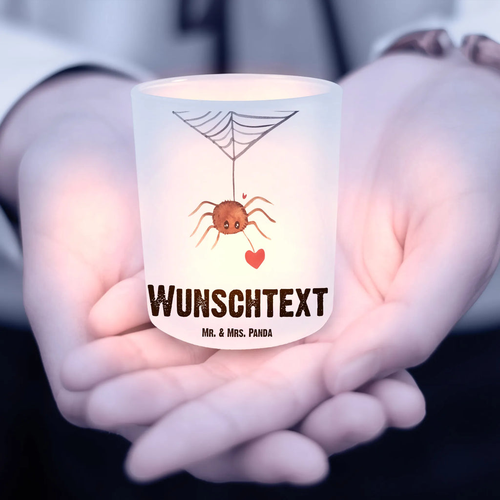 Personalisiertes Windlicht Spinne Agathe Liebe Windlicht Kerzenhalter, Windlicht Terrasse, Windlicht Skandinavisch, Windlicht Glas mit Wunschtext, Windlichter mit Namen, Windlicht Nachhaltig, Windlicht Garten mit Namen, Windlicht Draußen selber gestalten, Windlicht Für Draußen, Windlicht Romantisch, Teelichthalter mit Wunschtext, Windlicht Laterne, Windlicht Balkon, Windlicht Handgemacht, Teelichthalter mit Namen, Windlicht Vintage mit Namen, Windlicht Modern, Windlicht Geschenk, Teelichthalter Outdoor mit Namen, Windlicht Klein, Windlicht mit Namen, Windlicht Boho, Windlicht Outdoor, Windlicht Design, Teelichthalter für draußen selber gestalten, Windlicht Groß, Windlicht Wohnzimmer, Windlicht Dekoration mit Namen, Teelicht Glas mit Namen, Spinne Agathe, Spinne, Agathe, Videos, Merchandise, Liebesbeweis, Verliebt, Liebe, Liebesgeschenk