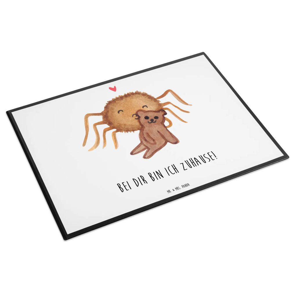 Schreibtischunterlage Spinne Agathe Teddy tischpad, Schreibtisch Unterlagen, schreibauflagen, tischauflagen, arbeitsmatte, schreibmatte, pultunterlage, Schreibtischauflage, schreibtischunterlagen, schreibauflage, Schreibunterlage, Tischunterlage, tischmatte, Schreibtisch Matte, schreibtischunterlage, schreibtischauflagen, tischauflage, arbeitsunterlage, schreibtischmatte, tischmatten, tischpads, Spinne Agathe, Spinne, Agathe, Videos, Merchandise, Dankeschön, Liebesbeweis, Freundschaft, Treue, Miteinander, Liebesgeschenk, Teddy, Verliebt