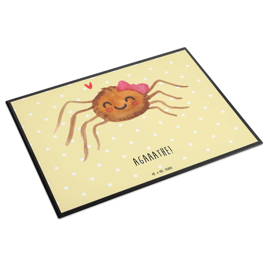 Schreibtischunterlage Spinne Agathe Freude tischmatten, tischpad, tischpads, schreibtischunterlage, schreibauflage, Tischunterlage, schreibmatte, arbeitsunterlage, tischauflagen, schreibtischmatte, Schreibtisch Unterlagen, Schreibtisch Matte, Schreibtischauflage, tischauflage, schreibauflagen, arbeitsmatte, schreibtischauflagen, tischmatte, schreibtischunterlagen, pultunterlage, Schreibunterlage, Spinne Agathe, Spinne, Agathe, Videos, Merchandise, Trend, Viral, Viraler Hit, Beliebte Spinne