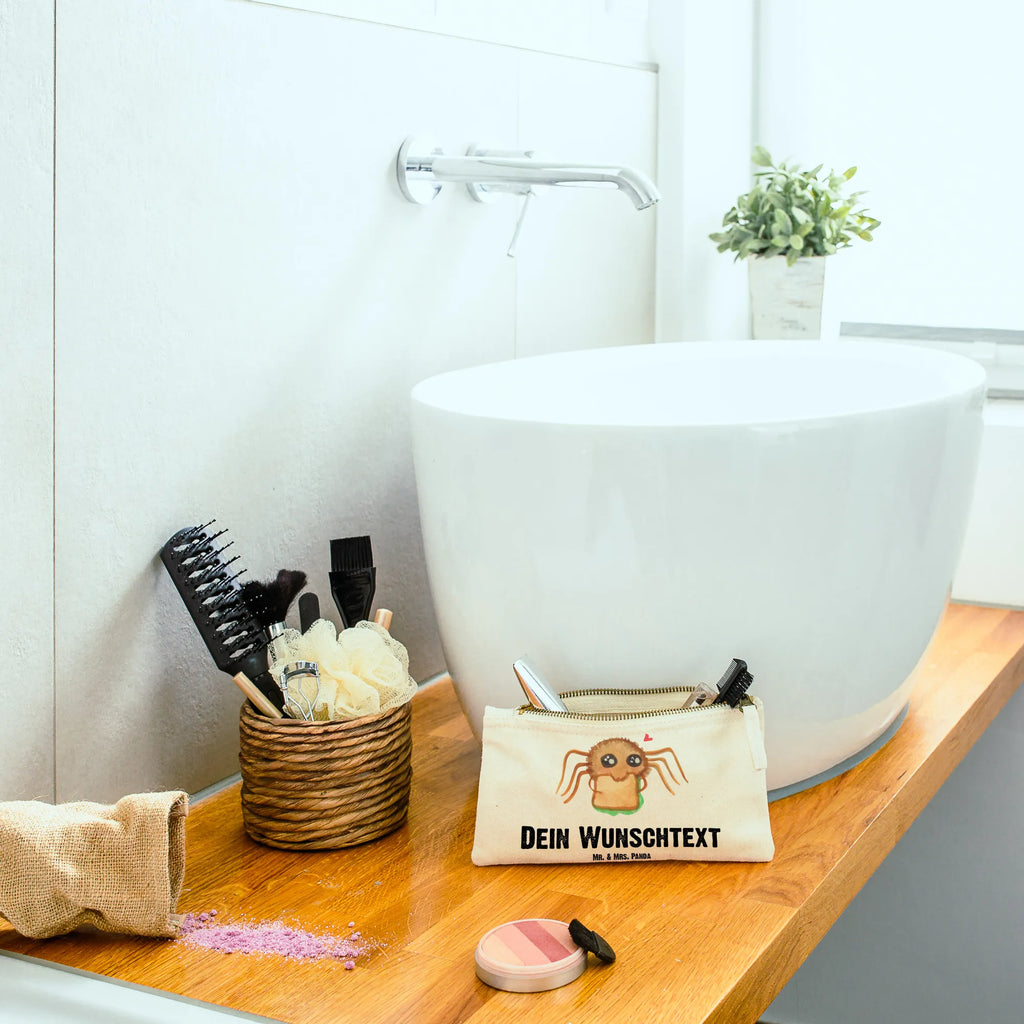 Personalisierte Schminktasche Spinne Agathe Sandwich Personalisierte Schminktasche, Schminktasche Mit Muster Und Namen, Schminktasche Reise Mit Namen, Schminktasche Mit Reißverschluss Und Namen, Kosmetiktasche Zum Mitnehmen Mit Namen, Schminktasche Stoff Mit Namen, Schminktasche Nachhaltig Mit Wunschtext, Reise-Kosmetiktasche Mit Name, Kosmetiktasche Damen Mit Namen, Schminktasche Tiermotiv Mit Namen, Schminktasche Geschenk Personalisiert, Schminktasche Für Unterwegs Mit Wunschtext, Schminktasche Blumen Mit Initialen, Schminktasche Klein Personalisiert, Kosmetiktasche Personalisiert, Schminktasche Groß Mit Wunschtext, Schminktasche Mit Namen, Schminktasche Leder Mit Gravur, Schminktasche Für Mädchen Mit Wunschtext, Kulturbeutel Damen Personalisiert, Schminktasche Mit Fächern Personalisiert, Schminktasche Mit Wunschtext, Schminktasche Für Unterwegs Mit Personalisierung, Kosmetiktasche Für Handtasche Personalisiert, Stiftetasche mit Wunschtext, Aufbewahrung Für Schminke Mit Namen, Schminktasche Zum Aufhängen Mit Name, Kosmetiktasche Organizer Mit Wunschtext, Schminktäschchen Mit Initialen, Stifteaufbewahrung Personalisiert, Make-Up Tasche Mit Name, Schminktasche Für Teenager Mit Namen, Schminkbeutel Mit Gravur, Spinne Agathe, Spinne, Agathe, Videos, Merchandise, Hungrig, Hunger, Lebensfreude, Verfressen, Glück, Alles wird gut, Mut