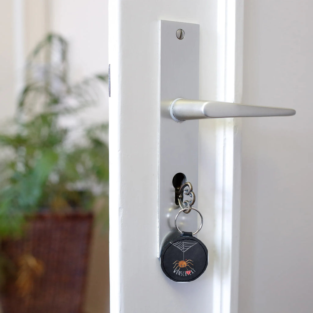 Personalisierter Schlüsselanhänger Spinne Agathe Liebe Partner Schlüsselanhänger Personalisiert, Schlüsselanhänger Modern Mit Namen, Schlüsselanhänger Aus Leder Mit Gravur, Schlüsselanhänger Mit Text, Schlüsselanhänger Mit Widmung, Schlüsselanhänger Für Paare Mit Wunschtext, Metall Schlüsselanhänger Mit Namen, Schlüsselanhänger Für Haus Mit Gravur, Schlüsselanhänger Vintage Mit Gravur, Freundschafts Schlüsselanhänger Mit Namen, Schlüsselanhänger Mit Wunschtext, Schlüsselanhänger Individuell, Handgemachter Schlüsselanhänger Mit Wunschtext, Schlüsselanhänger Mit Botschaft, Schlüsselanhänger Mit Datum, Personalisierter Schlüsselanhänger, Schlüsselanhänger Für Auto Mit Wunschtext, Schlüsselanhänger Für Kinder Mit Namen, Schlüsselanhänger Für Männer Mit Gravur, Schlüsselanhänger Für Frauen Mit Wunschtext, Schlüsselanhänger Geschenk Personalisiert, Schlüsselanhänger Mit Herz Und Gravur, Schlüsselanhänger Aus Holz Mit Wunschtext, Schlüsselanhänger Mit Namen, Filz Schlüsselanhänger Mit Text, Schlüsselanhänger Mit Initialen, Schlüsselanhänger Selbst Gestalten, Schlüsselanhänger Mit Gravur, Schlüsselanhänger Bedruckt, Schlüsselanhänger Liebevoll Gestaltet, Schlüsselanhänger Mit Spruch, Schlüsselanhänger Mit Koordinaten, Spinne Agathe, Spinne, Agathe, Videos, Merchandise, Liebesbeweis, Liebesgeschenk, Liebe, Verliebt