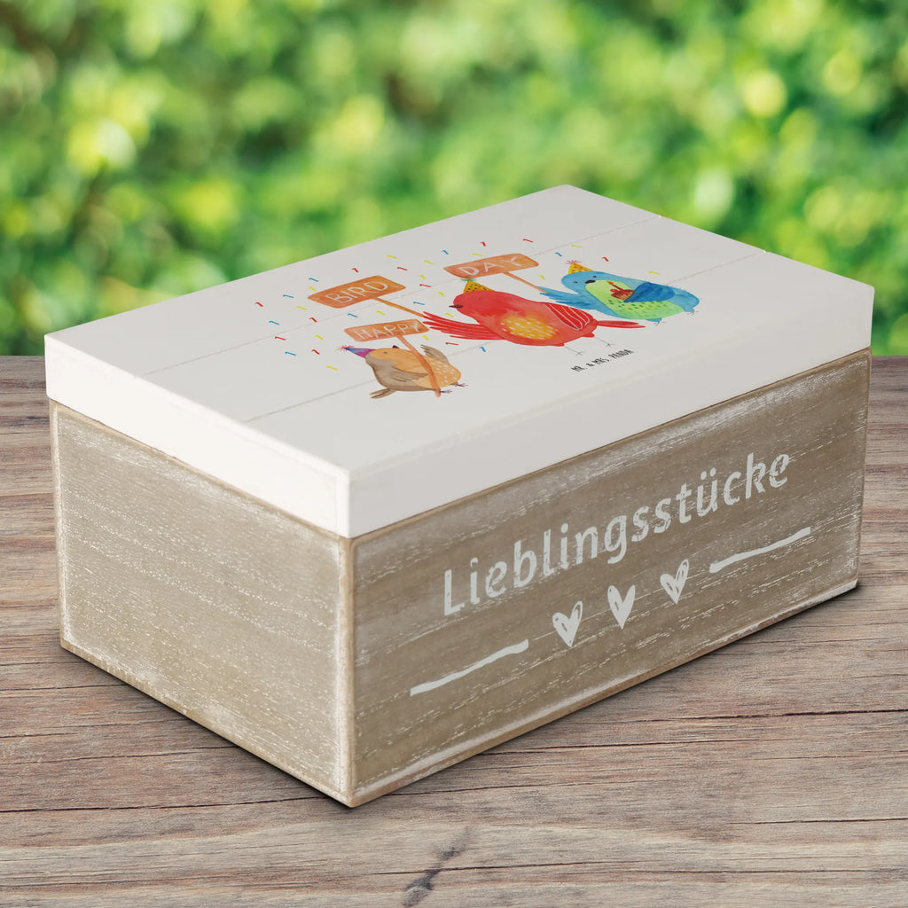 Holzkiste 1. Geburtstag Happy Bird Day Holz Aufbewahrungsbox, Aufbewahrungsbox aus Holz, Aufbewahrungsbox, Holzkiste, Aufbewahrungskiste, holzschachtel, holzschatulle, Holzboxen, Holzkisten, holzkästchen, Holzbox mit Deckel, aufbewahrungskisten, kiste holz, aufbewahrungstruhe, aufbewahrungsboxen, holztruhen, Aufbewahrungsbox Holz, truhe holz, Schatulle, Holzkiste mit Deckel, aufbewahrungskiste mit deckel, Holztruhe, Holzbox, box holz, Box aus Holz, Geburtstag, Geburtstagsgeschenk, Geschenk, Party, Feier, für, Zum, Schenken