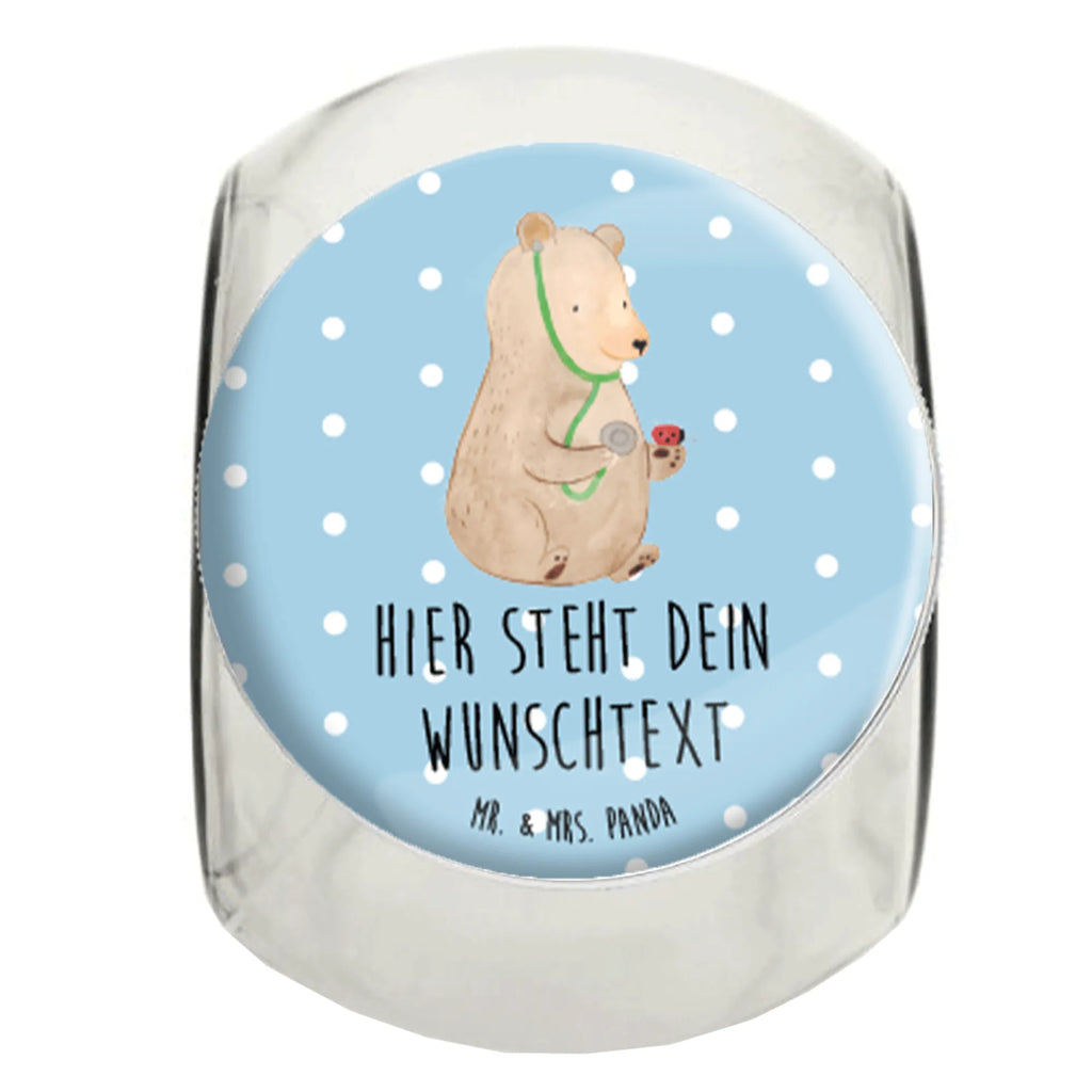 Personalisiertes Bonbonglas Bär Arzt Bonbonglas Mit Liebevollem Spruch, Aufbewahrungsglas Für Süßes Mit Namen, Naschglas Mit Wunschtext, Bonboniere Mit Gravur, Bonbonglas Mit Wunschtext, Bonbonglas Mit Namen, Leckerliglas Mit Wunschtext, Bonbonglas Für Erwachsene Personalisiert, Glas Für Bonbons Mit Namen, Bonbonglas Selbst Gestalten, Personalisiertes Bonbonglas, Bonbonglas Für Kinder Mit Namen, Glasbehälter Für Naschzeug Mit Gravur, Bonbonglas Graviert, Bonbonglas Vintage Mit Wunschtext, Bonbonglas Küche Mit Gravur, Geschenkglas Für Süßes Mit Wunschtext, Bonbonglas Mit Spruch, Vorratsglas Für Süßigkeiten Personalisiert, Süßigkeitenglas Mit Wunschtext, Deko Bonbonglas Mit Gravur, Candyglas Mit Gravur, Bonbonglas Party Mit Wunschtext, Bonbonglas Bedruckt, Naschdose Mit Namen, Bonbonglas Mit Deckel Und Gravur, Bonbonglas Retro Mit Namen, Vorratsdose Für Süßigkeiten Mit Gravur, Glas Für Naschkatzen Mit Wunschtext, Bonbonglas Mit Schraubdeckel Und Wunschtext, Bonbonglas Als Geschenk Personalisiert, Bonbonglas Mit Korken Und Namen, Glasdose Für Bonbons Personalisiert, Bär, Teddy, Teddybär, Doktorin, Arzt, Professor, Ärztin, Professorin, Doktor