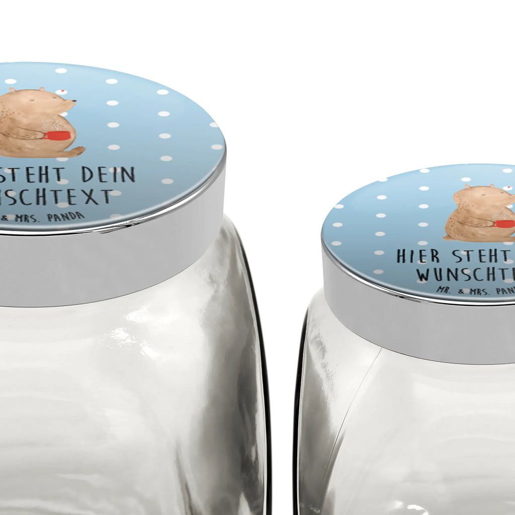 Personalisiertes Bonbonglas Bär Kaffee Candyglas Mit Gravur, Bonbonglas Als Geschenk Personalisiert, Bonbonglas Mit Deckel Und Gravur, Naschdose Mit Namen, Naschglas Mit Wunschtext, Bonbonglas Mit Namen, Vorratsdose Für Süßigkeiten Mit Gravur, Glas Für Bonbons Mit Namen, Bonbonglas Für Kinder Mit Namen, Bonbonglas Mit Wunschtext, Personalisiertes Bonbonglas, Bonbonglas Mit Liebevollem Spruch, Deko Bonbonglas Mit Gravur, Glasdose Für Bonbons Personalisiert, Bonbonglas Graviert, Glas Für Naschkatzen Mit Wunschtext, Bonbonglas Mit Spruch, Bonbonglas Mit Schraubdeckel Und Wunschtext, Bonbonglas Mit Korken Und Namen, Bonbonglas Retro Mit Namen, Süßigkeitenglas Mit Wunschtext, Vorratsglas Für Süßigkeiten Personalisiert, Bonboniere Mit Gravur, Bonbonglas Party Mit Wunschtext, Bonbonglas Selbst Gestalten, Geschenkglas Für Süßes Mit Wunschtext, Aufbewahrungsglas Für Süßes Mit Namen, Leckerliglas Mit Wunschtext, Glasbehälter Für Naschzeug Mit Gravur, Bonbonglas Küche Mit Gravur, Bonbonglas Vintage Mit Wunschtext, Bonbonglas Bedruckt, Bonbonglas Für Erwachsene Personalisiert, Bär, Teddy, Teddybär, Kaffee, guten Morgen, Welt retten, Bären, Welt erobern, Motivation, Coffee, Morgenroutine