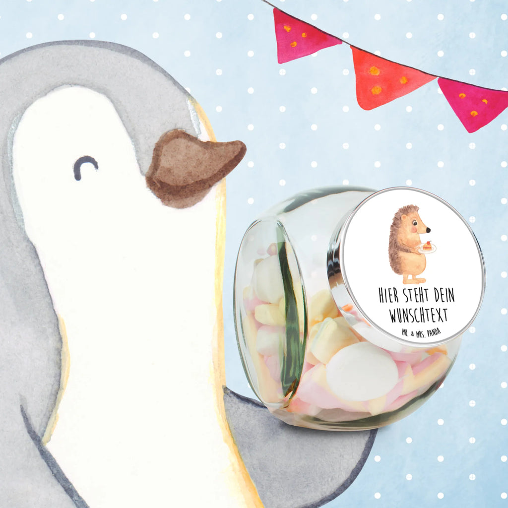 Personalisiertes Bonbonglas Igel mit Kuchenstück Bonbonglas Graviert, Bonbonglas Mit Namen, Bonbonglas Bedruckt, Candyglas Mit Gravur, Bonbonglas Mit Spruch, Bonbonglas Mit Liebevollem Spruch, Bonbonglas Vintage Mit Wunschtext, Geschenkglas Für Süßes Mit Wunschtext, Bonbonglas Mit Wunschtext, Glas Für Bonbons Mit Namen, Naschdose Mit Namen, Deko Bonbonglas Mit Gravur, Leckerliglas Mit Wunschtext, Bonbonglas Mit Korken Und Namen, Glasbehälter Für Naschzeug Mit Gravur, Naschglas Mit Wunschtext, Bonbonglas Party Mit Wunschtext, Bonbonglas Retro Mit Namen, Bonbonglas Selbst Gestalten, Personalisiertes Bonbonglas, Bonbonglas Als Geschenk Personalisiert, Bonbonglas Mit Schraubdeckel Und Wunschtext, Vorratsglas Für Süßigkeiten Personalisiert, Süßigkeitenglas Mit Wunschtext, Vorratsdose Für Süßigkeiten Mit Gravur, Aufbewahrungsglas Für Süßes Mit Namen, Bonbonglas Mit Deckel Und Gravur, Bonbonglas Küche Mit Gravur, Bonboniere Mit Gravur, Glas Für Naschkatzen Mit Wunschtext, Bonbonglas Für Erwachsene Personalisiert, Bonbonglas Für Kinder Mit Namen, Glasdose Für Bonbons Personalisiert, Tiermotive, Gute Laune, lustige Sprüche, Tiere, Igel, Einladung Party, Kuchen, Essen Spruch, Torte, Geburtstagskuchen, Kuchen backen, Backen Geschenk