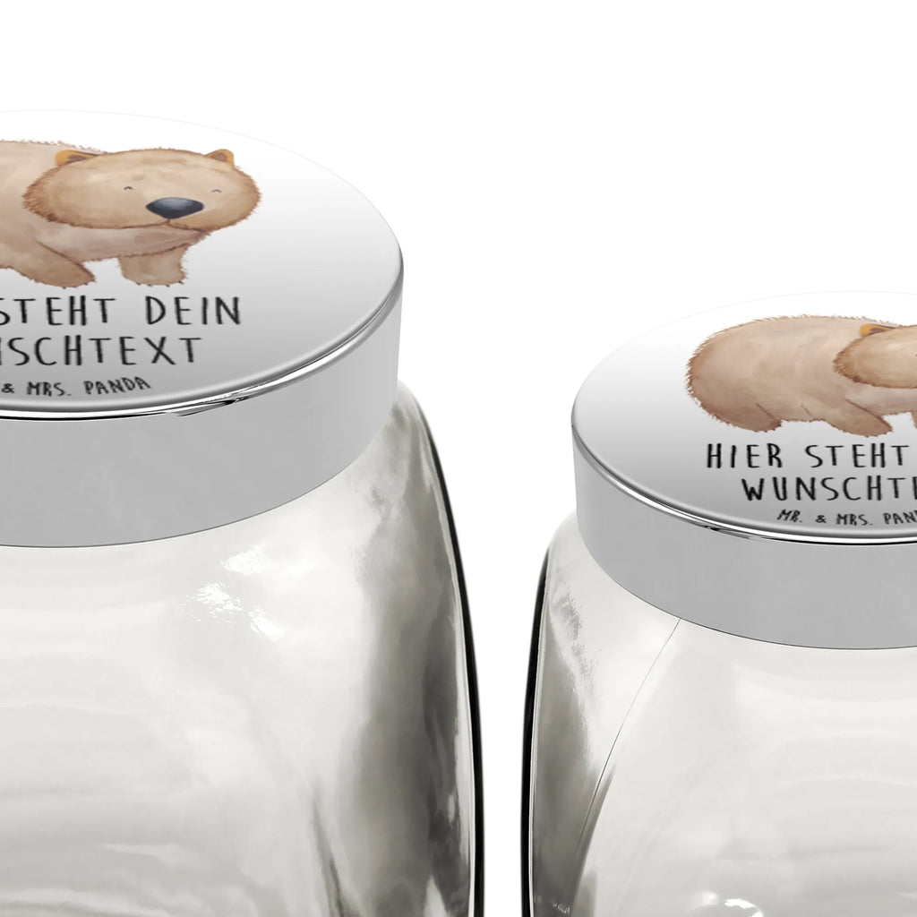 Spersonalizowany słoik na cukierki Wombat Glas Für Bonbons Mit Namen, Bonbonglas Bedruckt, Deko Bonbonglas Mit Gravur, Bonbonglas Mit Korken Und Namen, Geschenkglas Für Süßes Mit Wunschtext, Bonbonglas Selbst Gestalten, Vorratsdose Für Süßigkeiten Mit Gravur, Bonbonglas Mit Wunschtext, Leckerliglas Mit Wunschtext, Bonbonglas Mit Spruch, Vorratsglas Für Süßigkeiten Personalisiert, Candyglas Mit Gravur, Aufbewahrungsglas Für Süßes Mit Namen, Personalisiertes Bonbonglas, Glas Für Naschkatzen Mit Wunschtext, Naschglas Mit Wunschtext, Bonbonglas Party Mit Wunschtext, Glasbehälter Für Naschzeug Mit Gravur, Bonbonglas Mit Schraubdeckel Und Wunschtext, Bonbonglas Für Kinder Mit Namen, Bonbonglas Graviert, Naschdose Mit Namen, Bonbonglas Vintage Mit Wunschtext, Bonboniere Mit Gravur, Bonbonglas Als Geschenk Personalisiert, Glasdose Für Bonbons Personalisiert, Bonbonglas Mit Namen, Bonbonglas Retro Mit Namen, Bonbonglas Küche Mit Gravur, Bonbonglas Mit Deckel Und Gravur, Süßigkeitenglas Mit Wunschtext, Bonbonglas Mit Liebevollem Spruch, Bonbonglas Für Erwachsene Personalisiert, Tiermotive, Gute Laune, lustige Sprüche, Tiere, Wombat, Motivation, Das Leben ist schön, Australien, Spruch