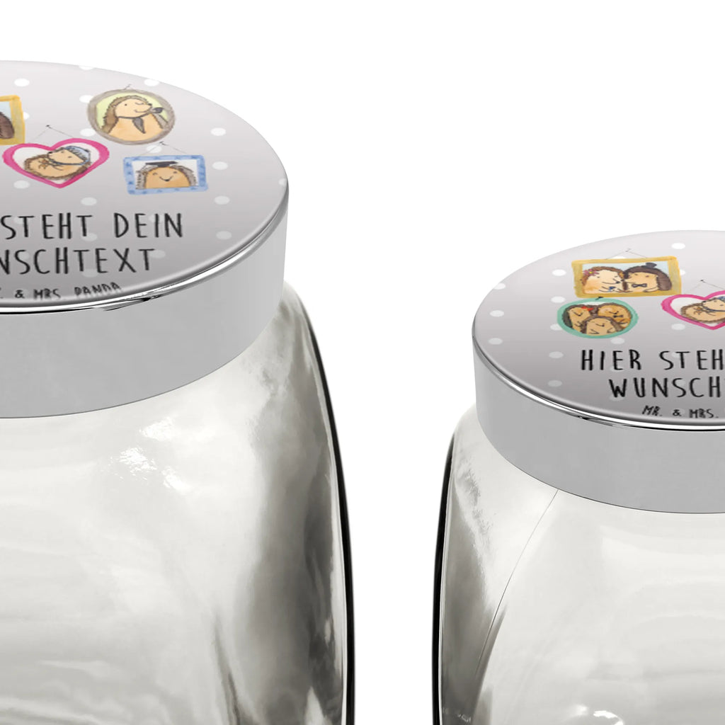 Personalized Candy Jar Hedgehog family Bonbonglas Mit Deckel Und Gravur, Bonbonglas Party Mit Wunschtext, Naschdose Mit Namen, Bonbonglas Mit Namen, Bonbonglas Für Kinder Mit Namen, Glasbehälter Für Naschzeug Mit Gravur, Bonbonglas Mit Schraubdeckel Und Wunschtext, Glas Für Bonbons Mit Namen, Leckerliglas Mit Wunschtext, Naschglas Mit Wunschtext, Süßigkeitenglas Mit Wunschtext, Bonbonglas Vintage Mit Wunschtext, Glasdose Für Bonbons Personalisiert, Bonbonglas Mit Korken Und Namen, Aufbewahrungsglas Für Süßes Mit Namen, Personalisiertes Bonbonglas, Bonbonglas Bedruckt, Bonbonglas Für Erwachsene Personalisiert, Vorratsdose Für Süßigkeiten Mit Gravur, Geschenkglas Für Süßes Mit Wunschtext, Vorratsglas Für Süßigkeiten Personalisiert, Bonbonglas Selbst Gestalten, Bonbonglas Graviert, Glas Für Naschkatzen Mit Wunschtext, Bonbonglas Mit Wunschtext, Bonbonglas Küche Mit Gravur, Deko Bonbonglas Mit Gravur, Bonbonglas Mit Spruch, Candyglas Mit Gravur, Bonbonglas Retro Mit Namen, Bonbonglas Als Geschenk Personalisiert, Bonboniere Mit Gravur, Bonbonglas Mit Liebevollem Spruch, Familie, Vatertag, Muttertag, Bruder, Schwester, Mama, Papa, Oma, Opa, Zusammenhalt, Bilder, Glück, Liebe, Igel