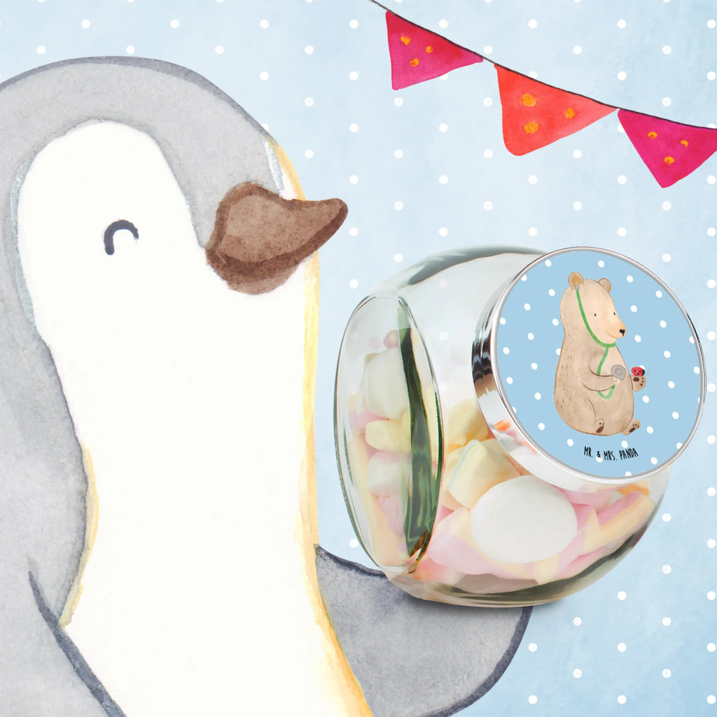 Candy Jar bear Physician Naschglas, Vorratsdose, Glas Für Naschkatzen, Bonbonglas Vintage, Vorratsglas Mit Deckel, Glasdose Für Bonbons, Bonbonglas Für Kinder, Süßigkeitenglas Mit Deckel, Bonbonglas Glas Klar, Deko Bonbonglas, Aufbewahrung Leckerli, Glas Für Gummibärchen, Glasbehälter Für Naschzeug, Bonbonglas Rund, Bonbonglas Retro, Süßigkeitenglas, Bonbonglas Dekorativ, Aufbewahrungsglas Für Süßes, Glas Für Lakritz, Naschdose, Glas Für Schokolade, Bonbonglas Mit Deckel, Bonbonglas Küche, Glas Für Naschereien, Bonbonglas, Bonbonglas Groß, Bonbonglas Eckig, Glasdose Für Leckereien, Bonbonbehälter, Bonbonglas Mit Korken, Bonboniere, Bonbonglas Mit Schraubdeckel, Geschenkglas Für Süßes, Bonbonglas Für Erwachsene, Candyglas, Glas Für Bonbons, Bonbonglas Transparent, Leckerliglas, Vorratsglas Für Süßigkeiten, Bonbonglas Klein, Bonbonglas Party, Bär, Teddy, Teddybär, Doktorin, Professor, Doktor, Arzt, Ärztin, Professorin